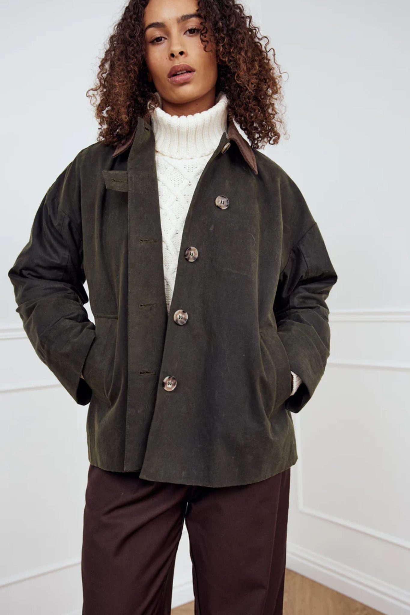 LUPITA JACKET - MILITARY GREEN