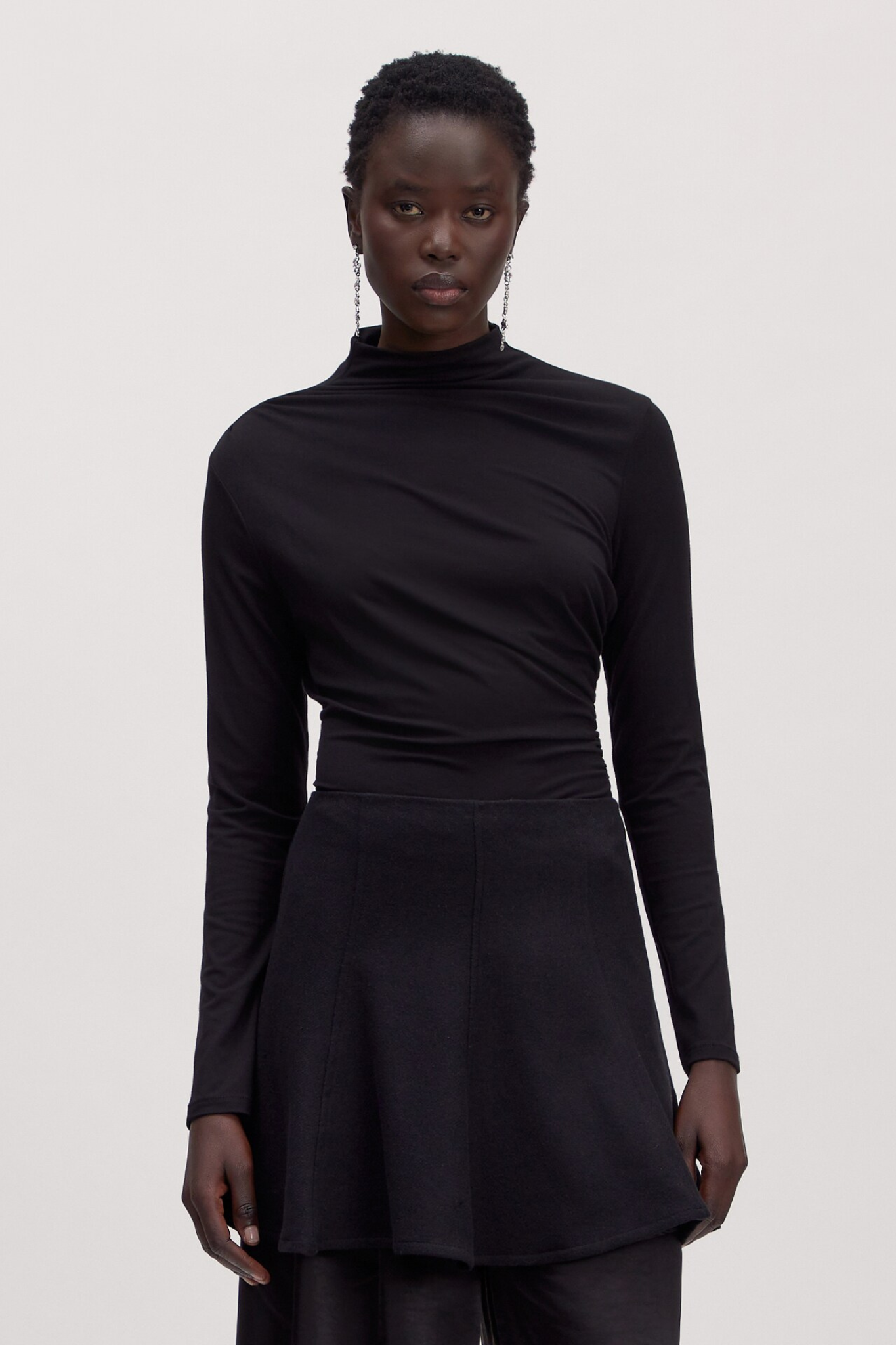 FAYE LONGSLEEVE TOP - BLACK