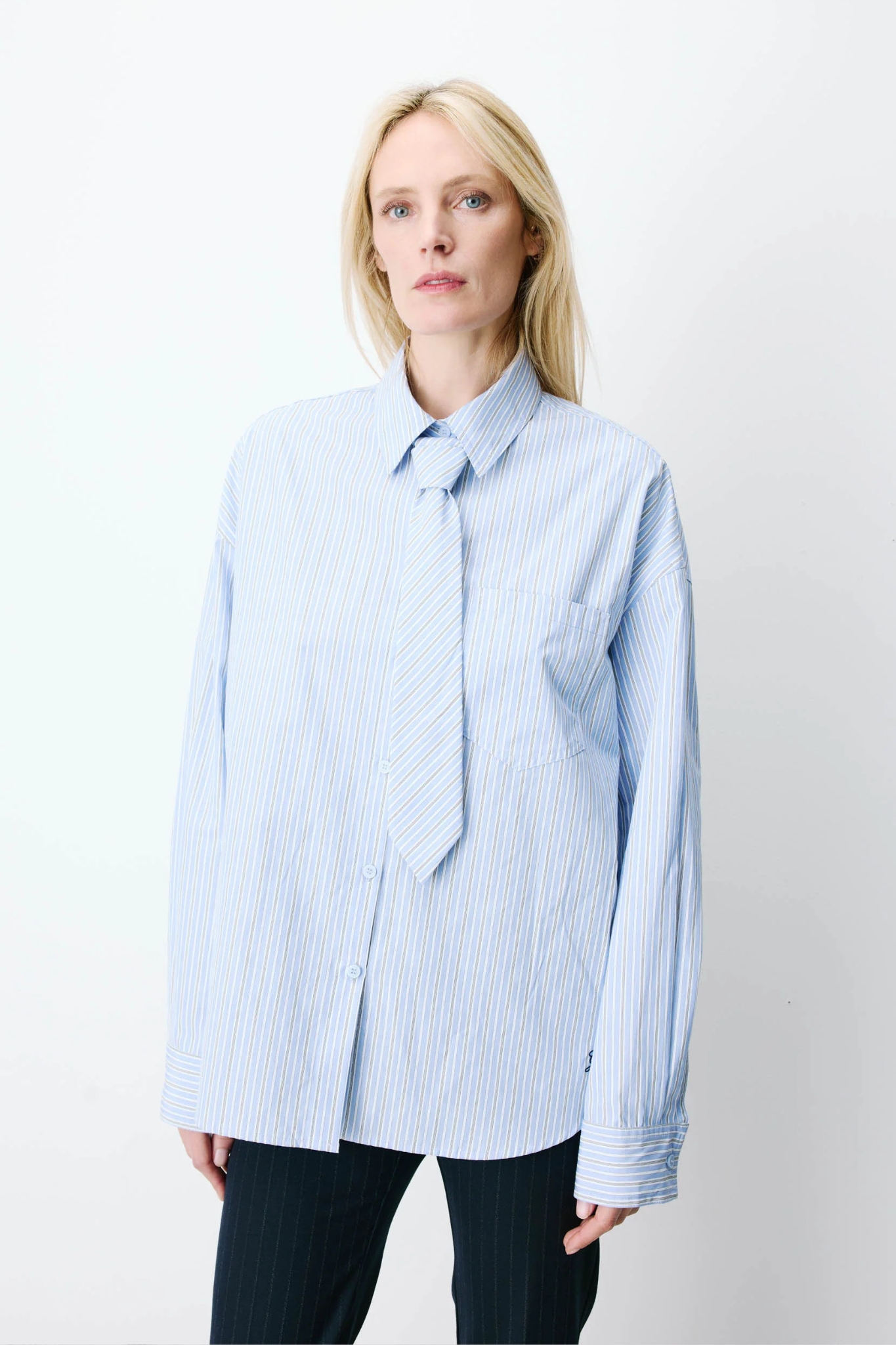 ATHENA SHIRT - SKY