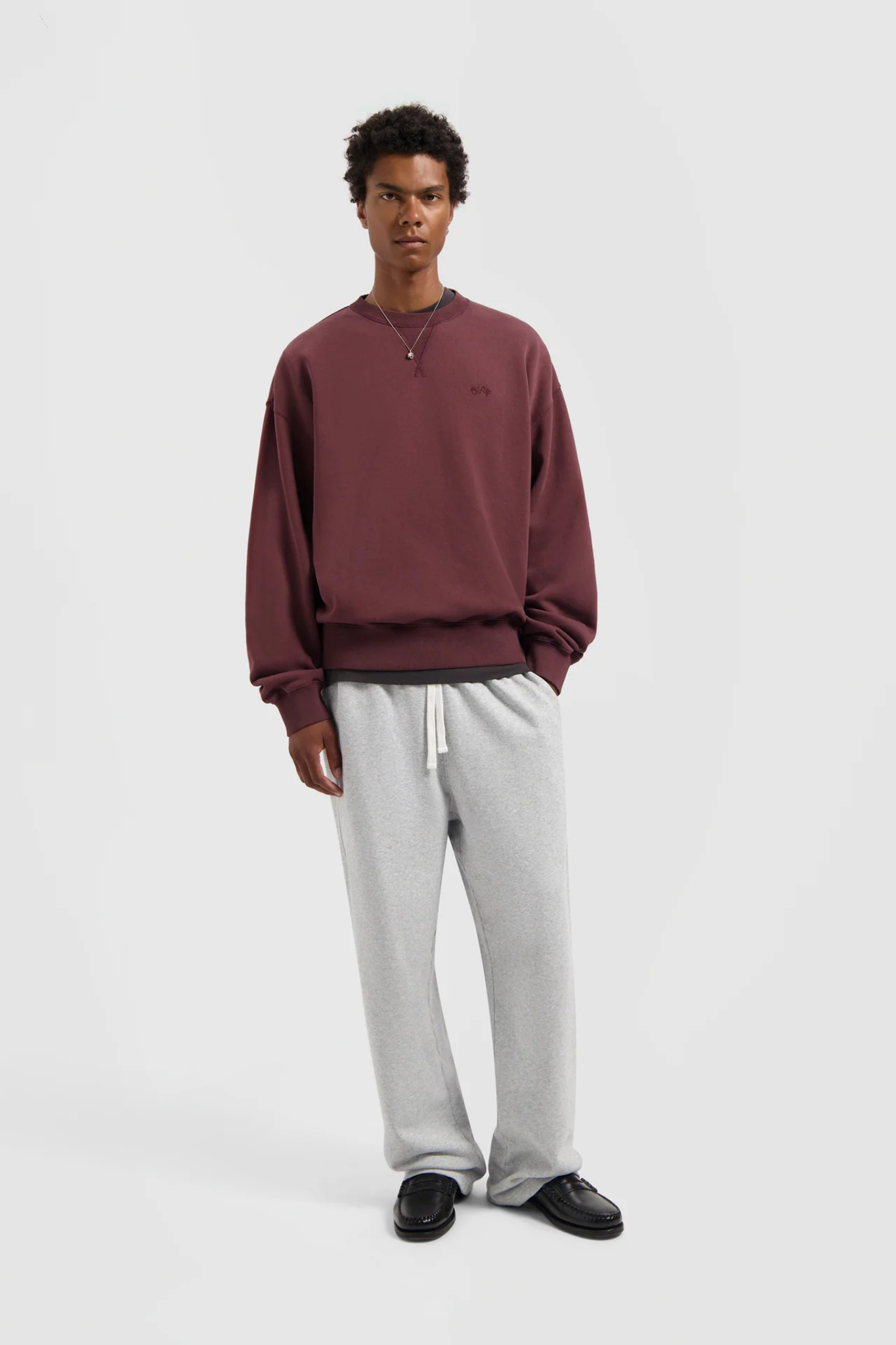 WASHED SIGNATURE BOXY CREWNECK - RUM RAISIN