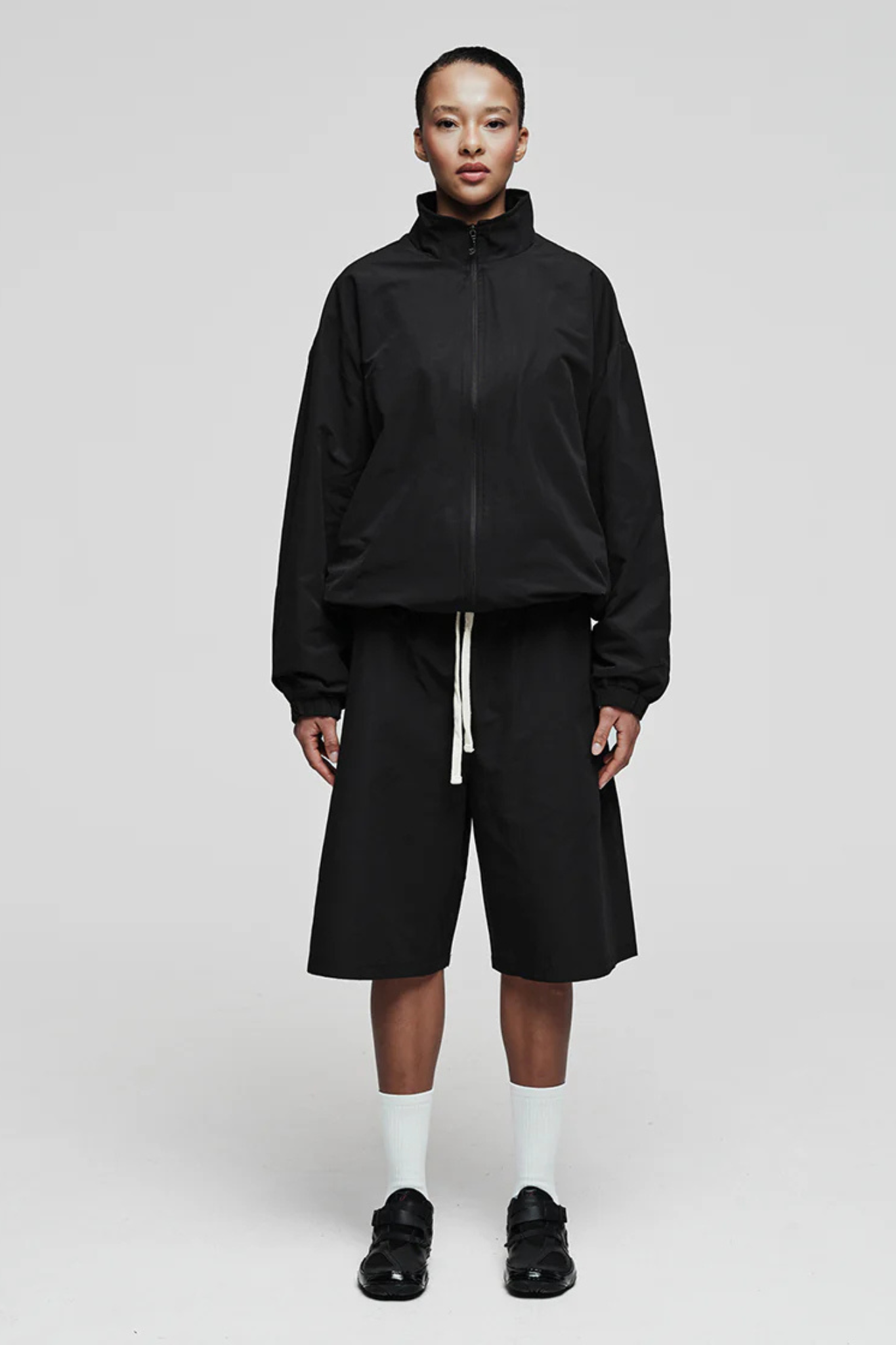 CORE SHORTS - BLACK