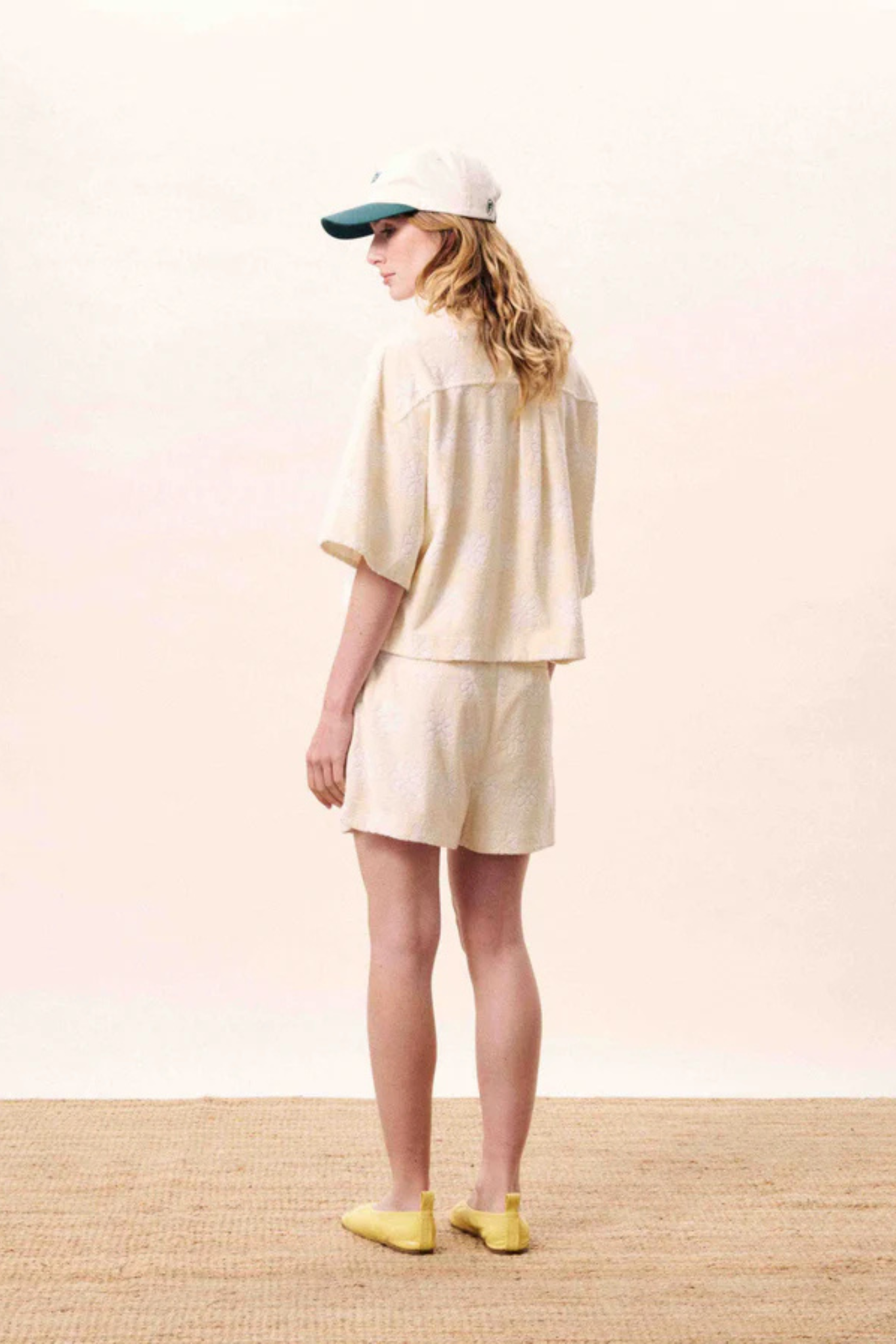 VAELIA SHORTS - CREME