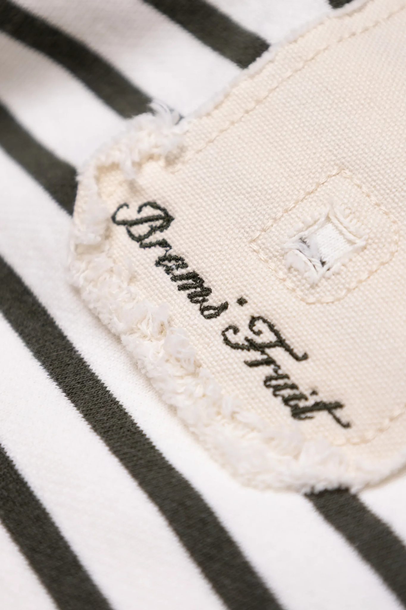 VARSITY STRIPED LONGSLEEVE - OLIVE GREEN