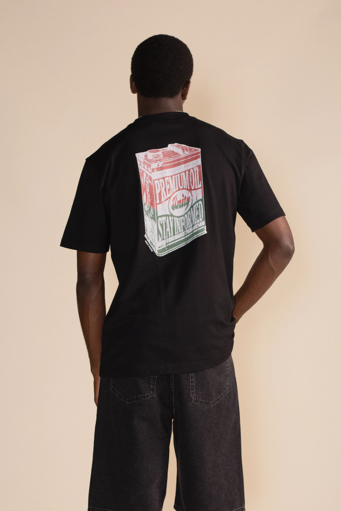 OIL CAN SS T-SHIRT - BLACK