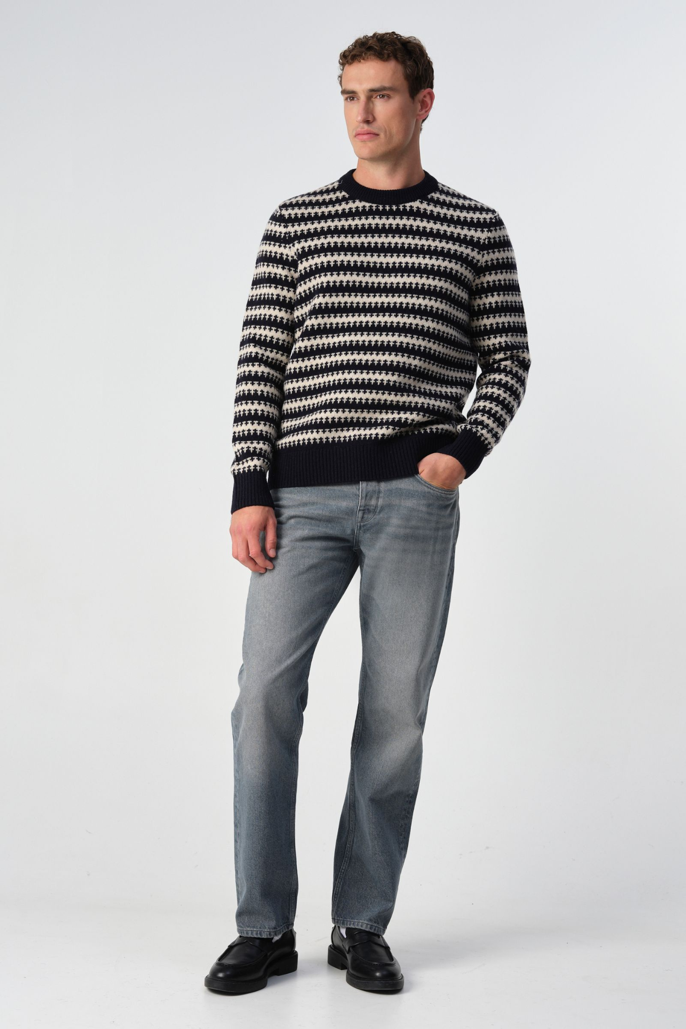BRAM CREWNECK SWEATER - CRYSTAL BEIGE GRAY