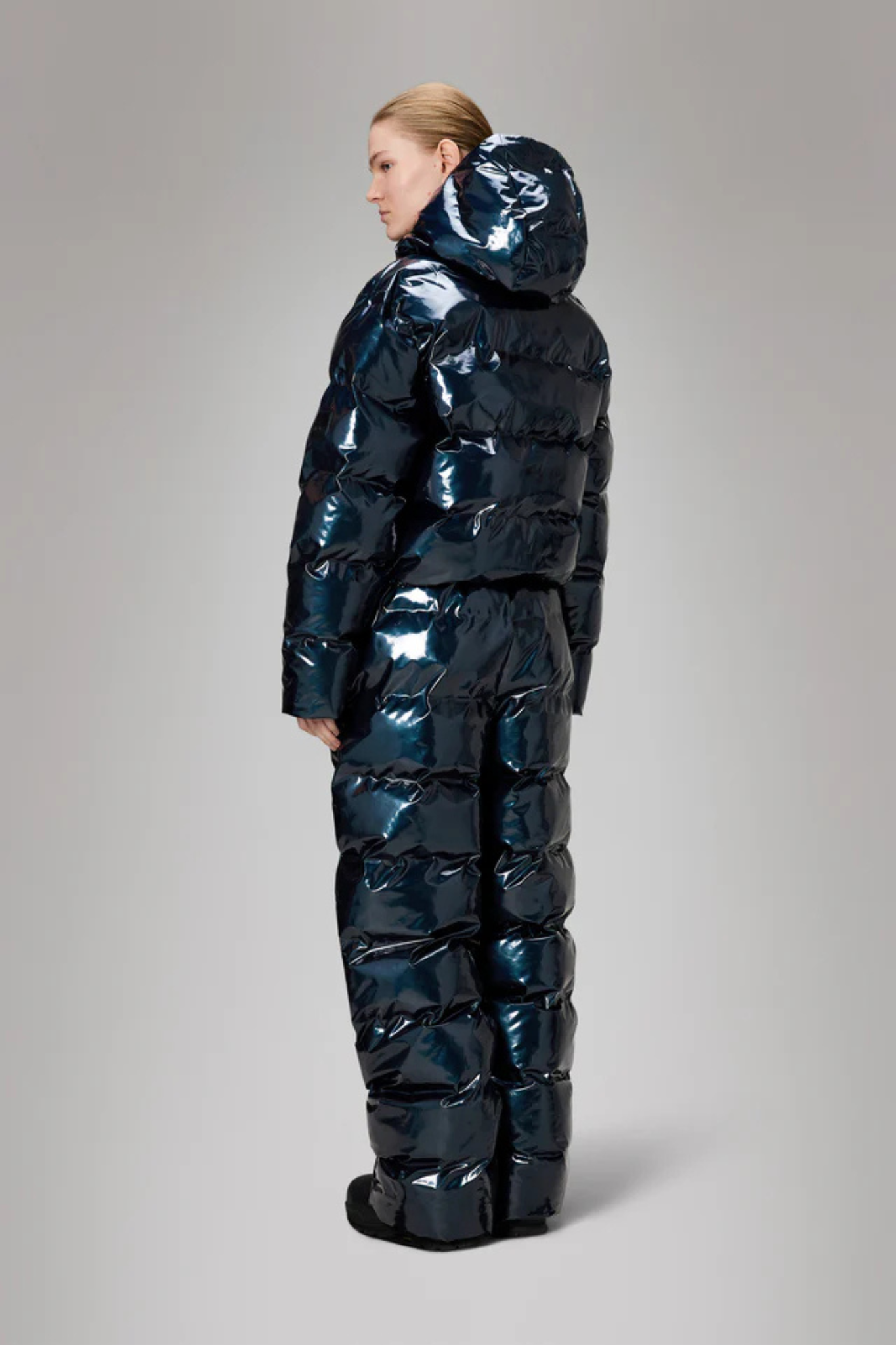 ALTA SHORT PUFFER JACKET W3T3 - SPILL