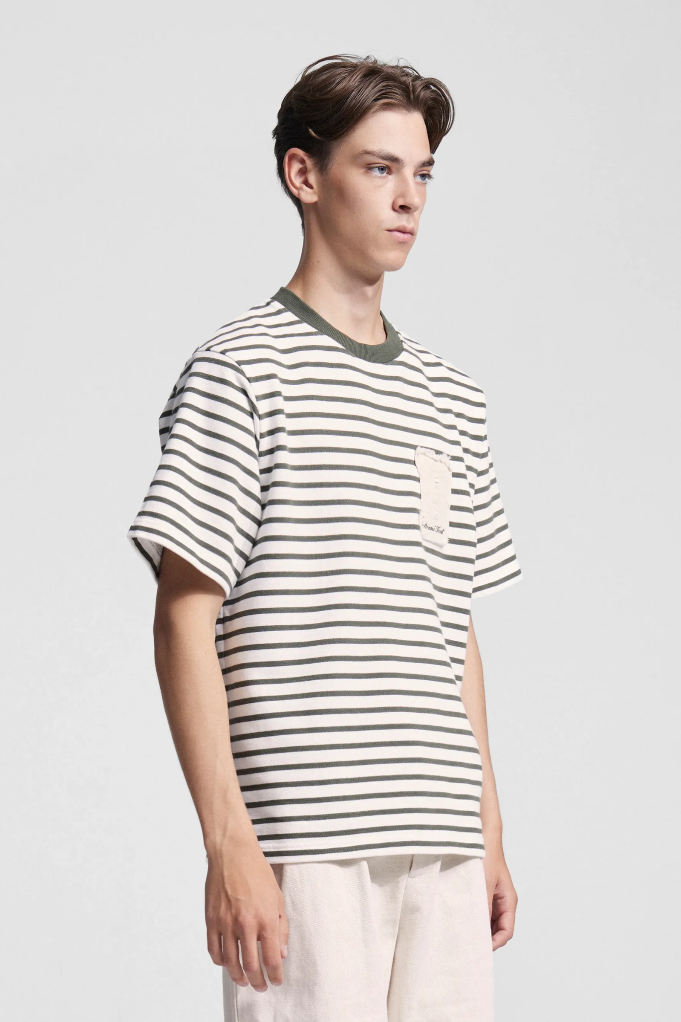 VARSITY STRIPED T-SHIRT - OLIVE GREEN
