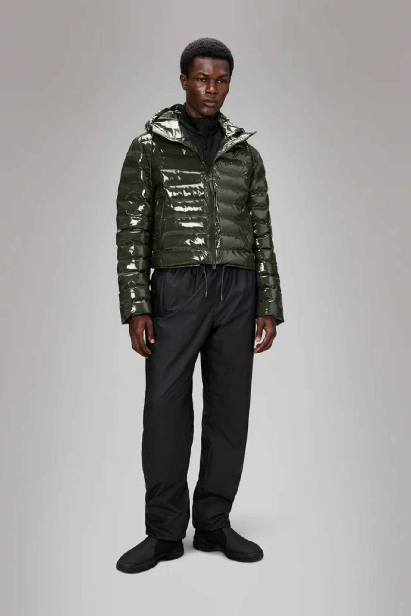 LOHJA SHORT PUFFER JACKET W3T2 - SWAMP