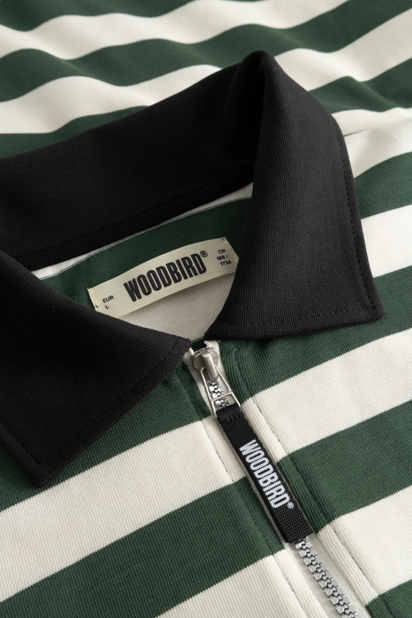 HIRO LONGSLEEVE STRIPE ZIP POLO - PINE GREEN