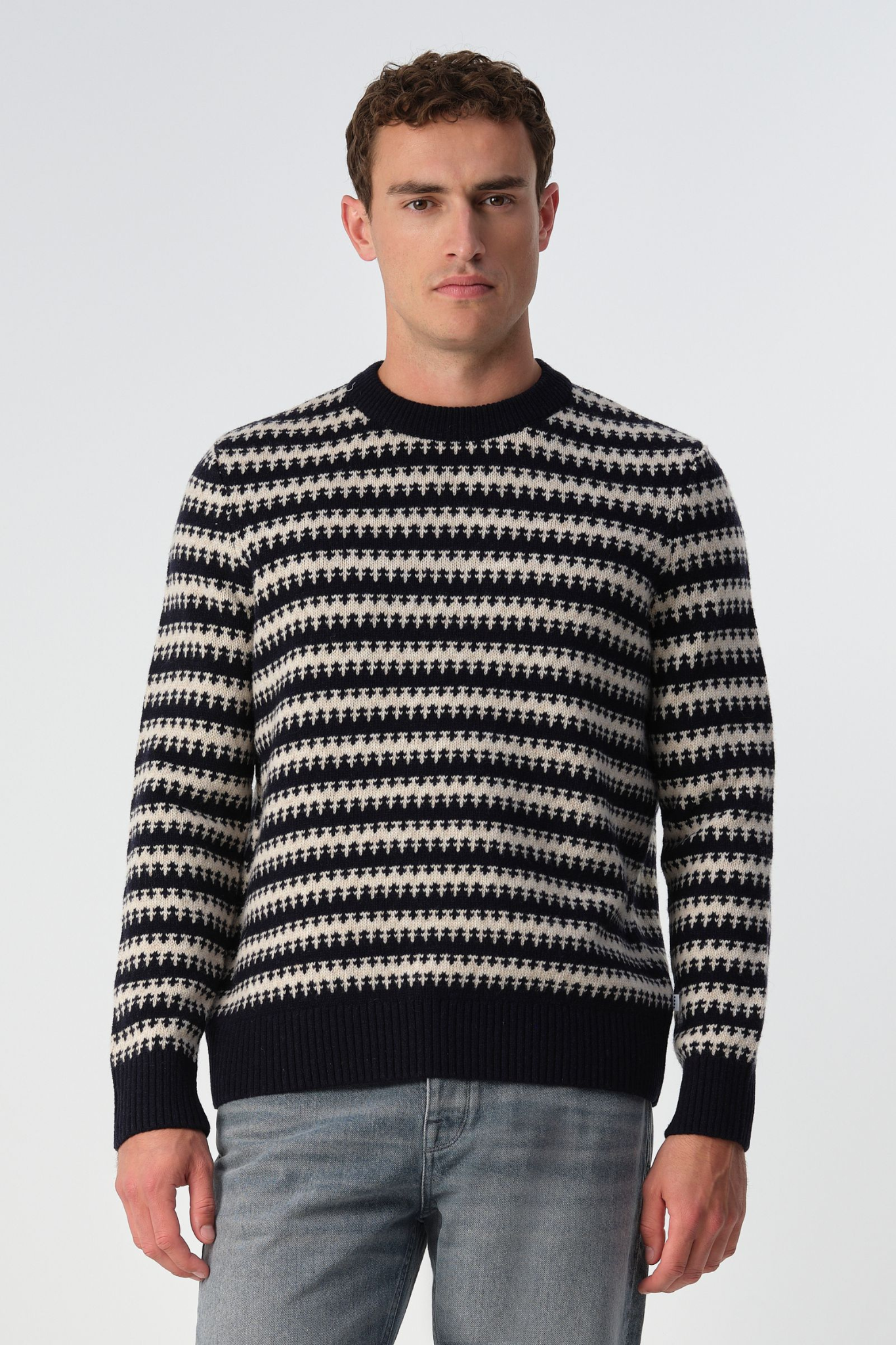 BRAM CREWNECK SWEATER - CRYSTAL BEIGE GRAY