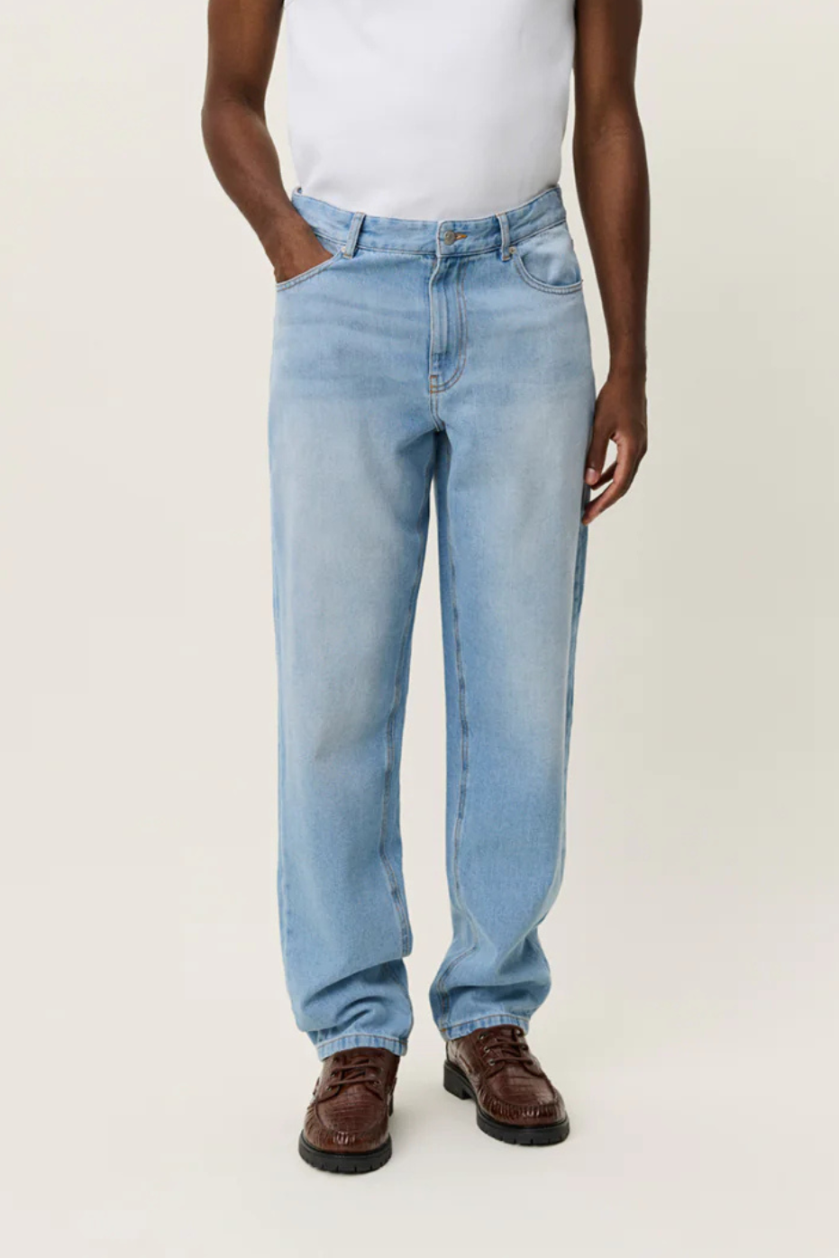 RYDER WASHED DENIM JEANS - LIGHT INDIGO WASH