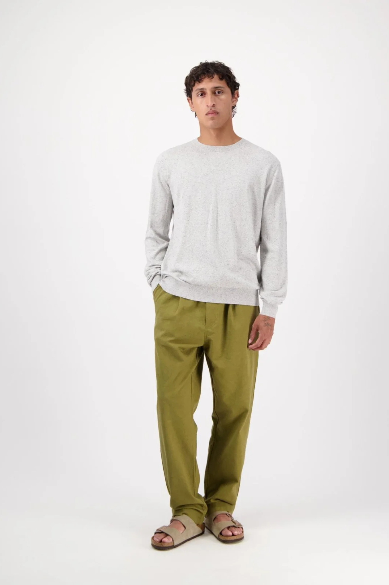 EYEBALL NEPPY CREW SWEATER - GREY