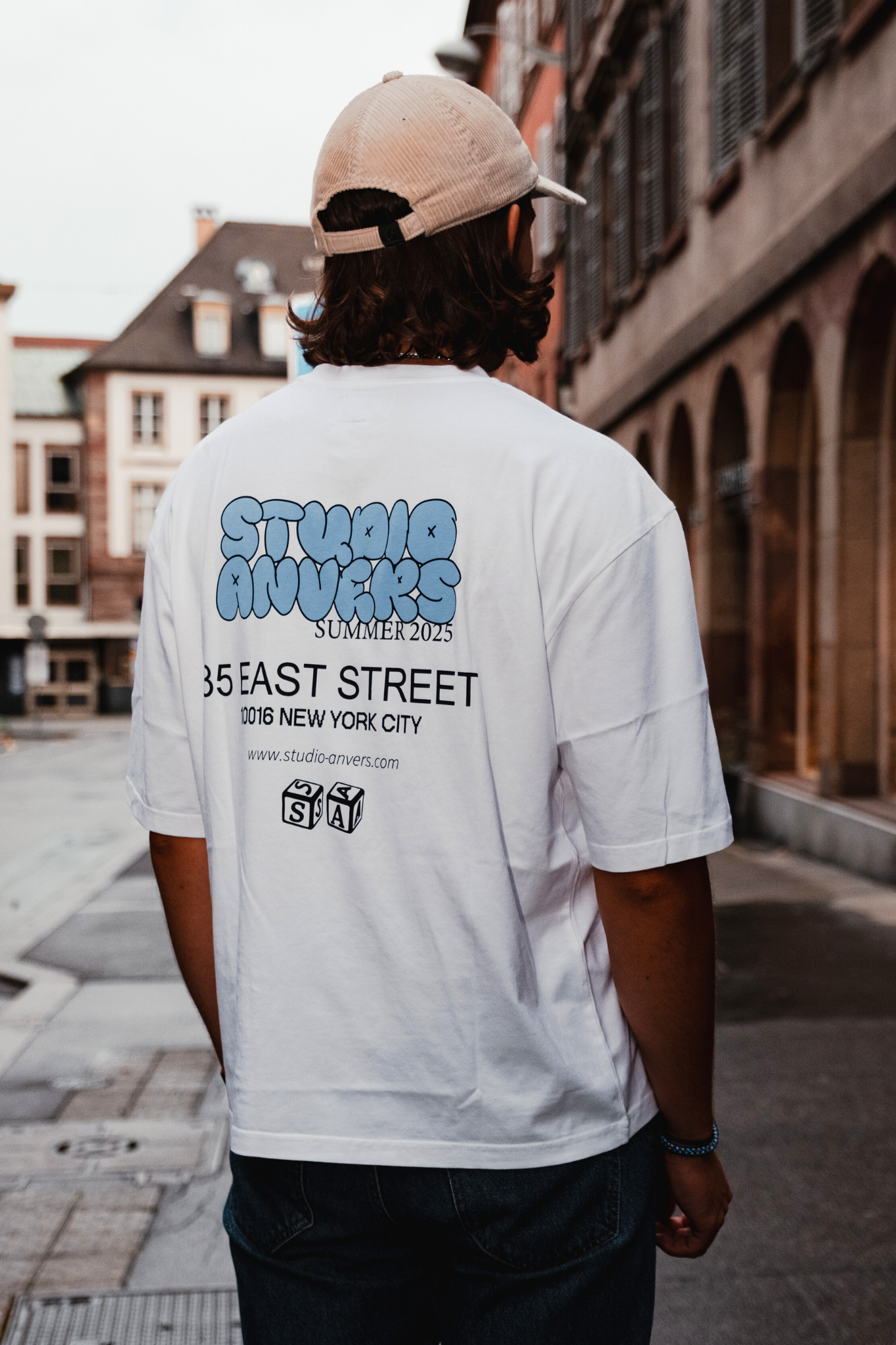 LUCKY T-SHIRT - WHITE/BLUE PRINT
