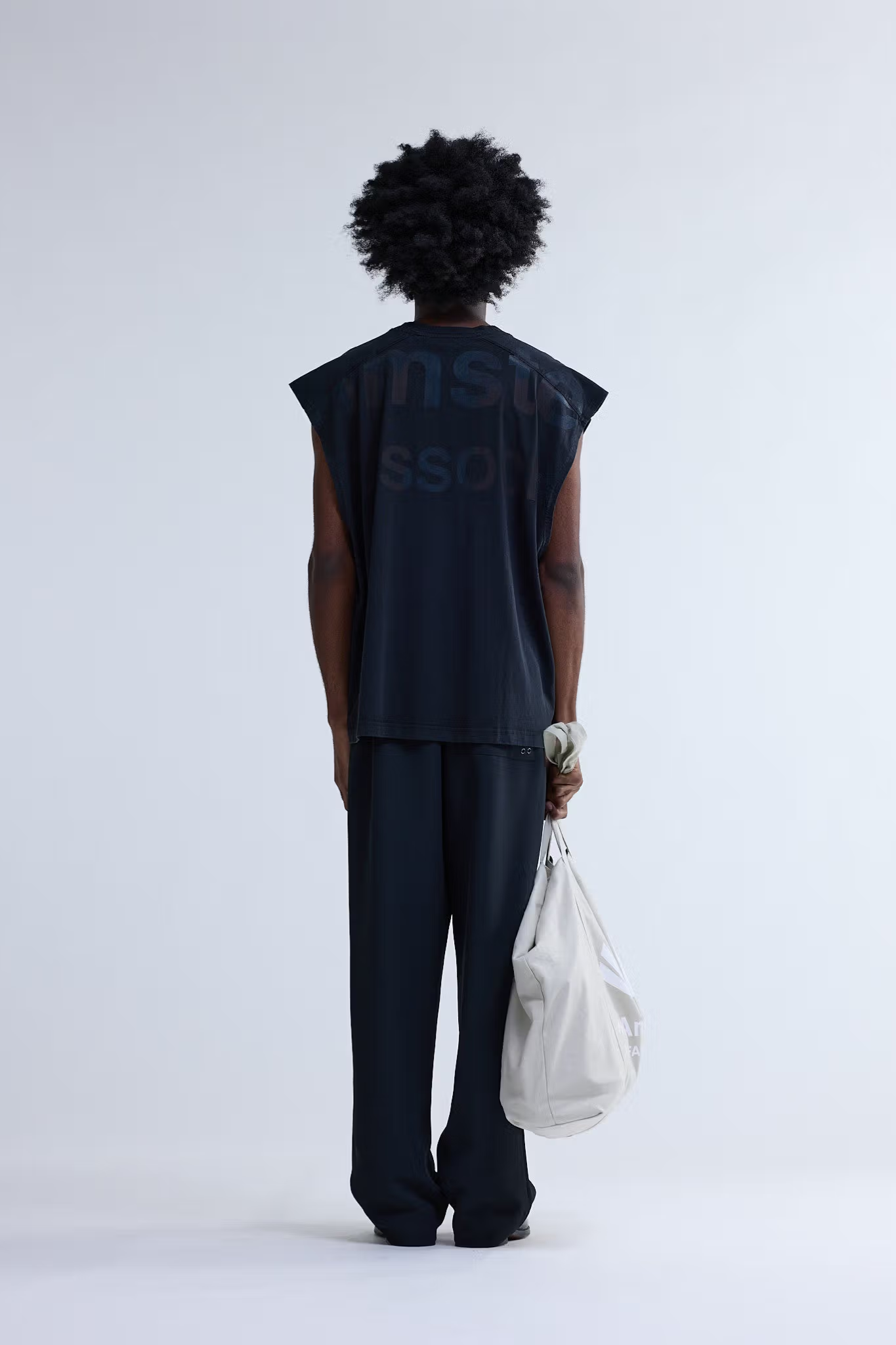 NAME SLEEVELESS T-SHIRT - BLACK