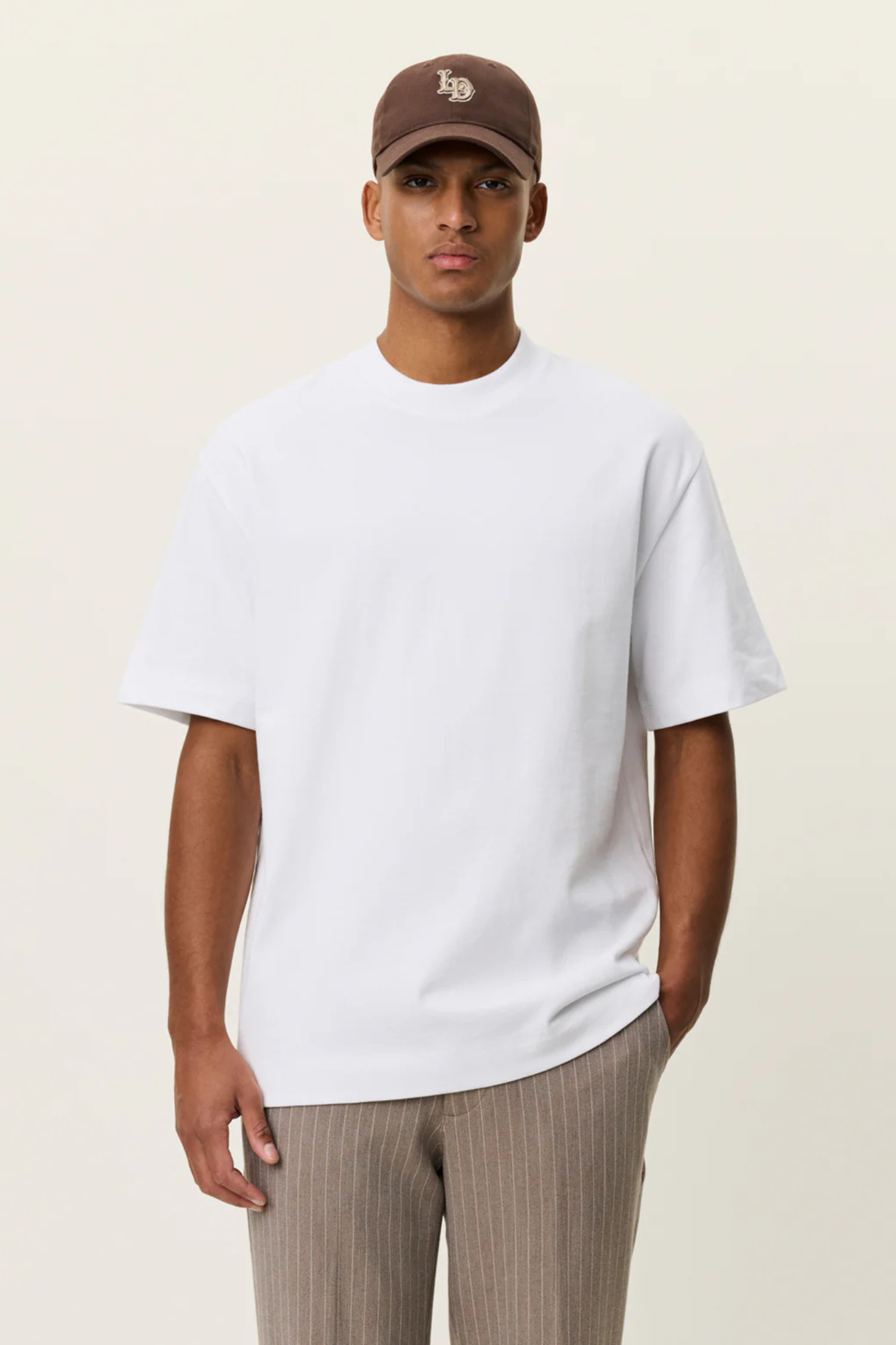 CARL T-SHIRT - WHITE
