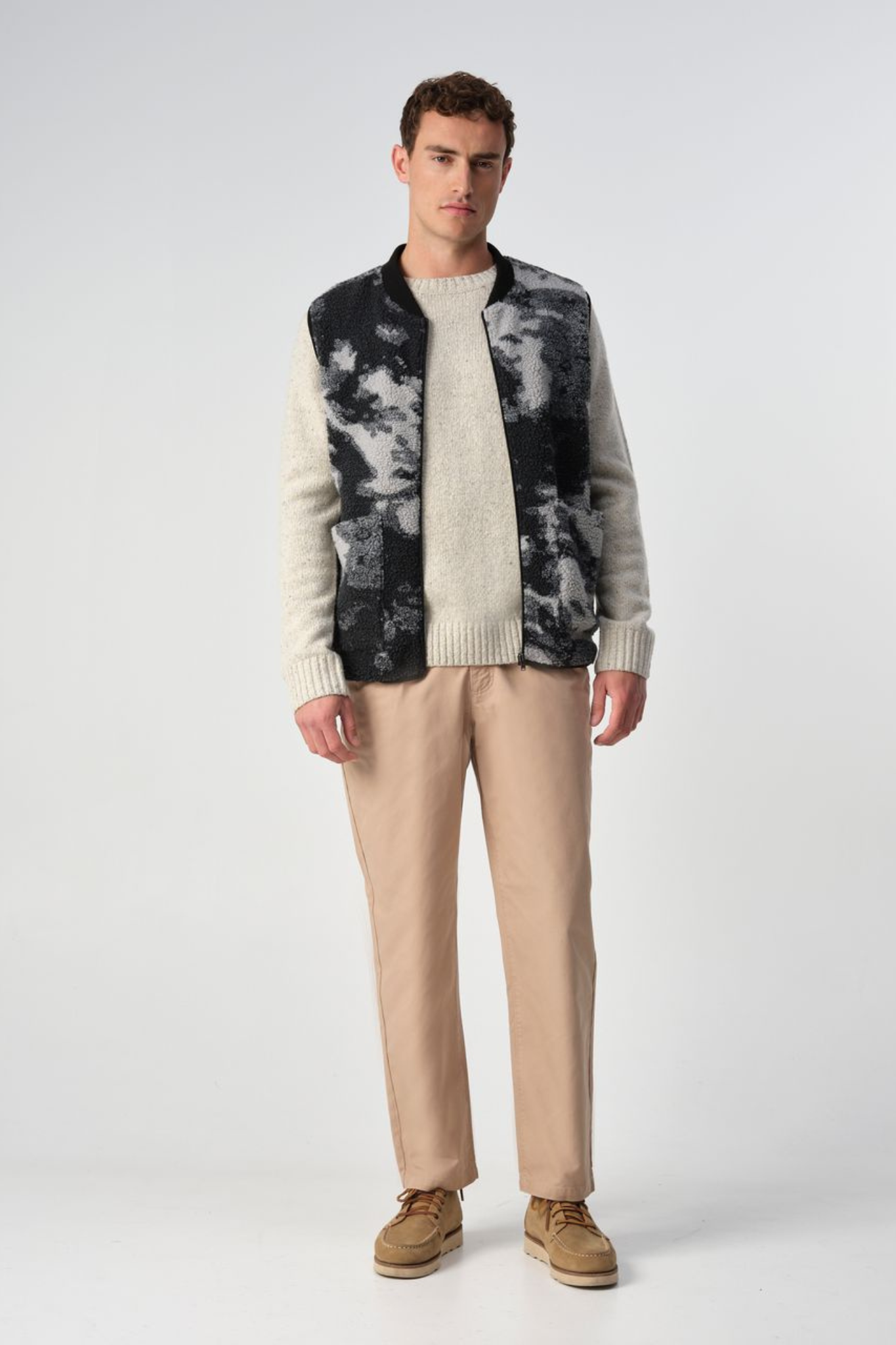 BRUCE ART VEST - GREY