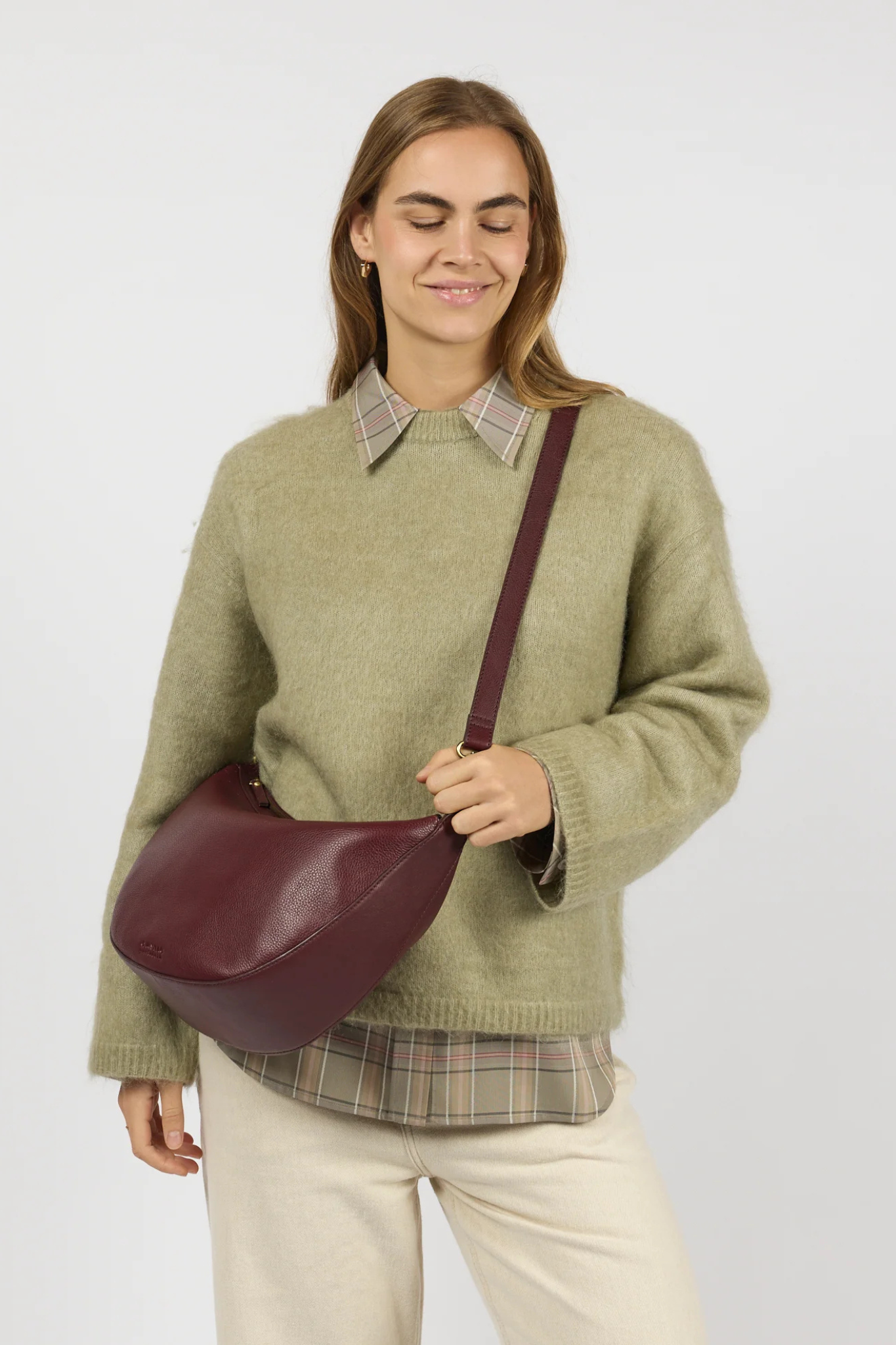 LEO MAXI - DARK CHERRY SOFT GRAIN