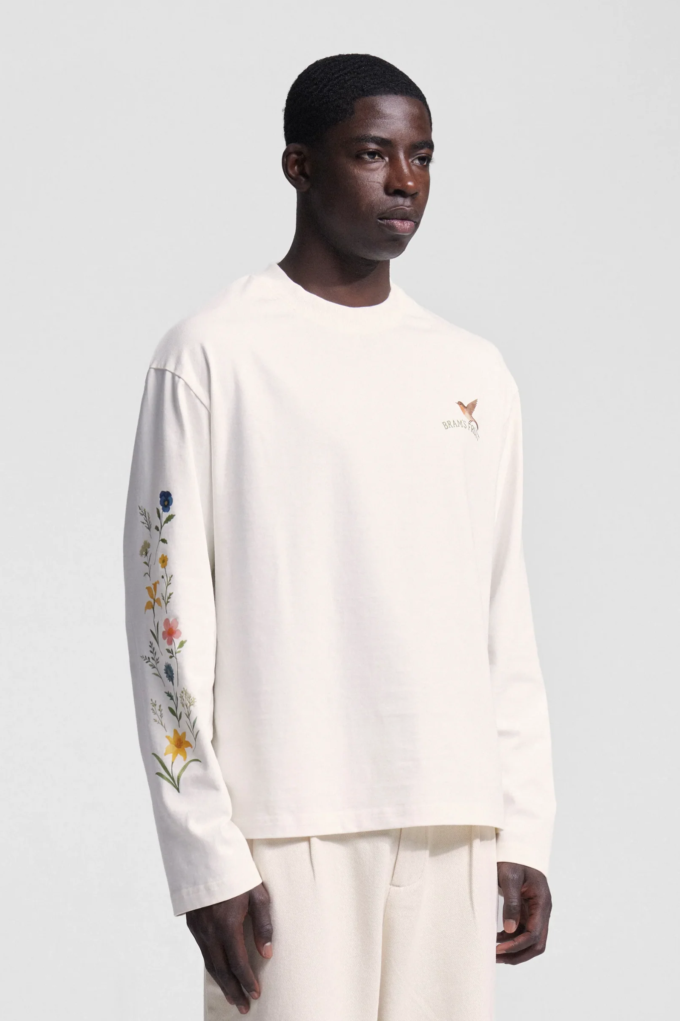 SCRIPT LOGO LONGSLEEVE T-SHIRT - WHITE