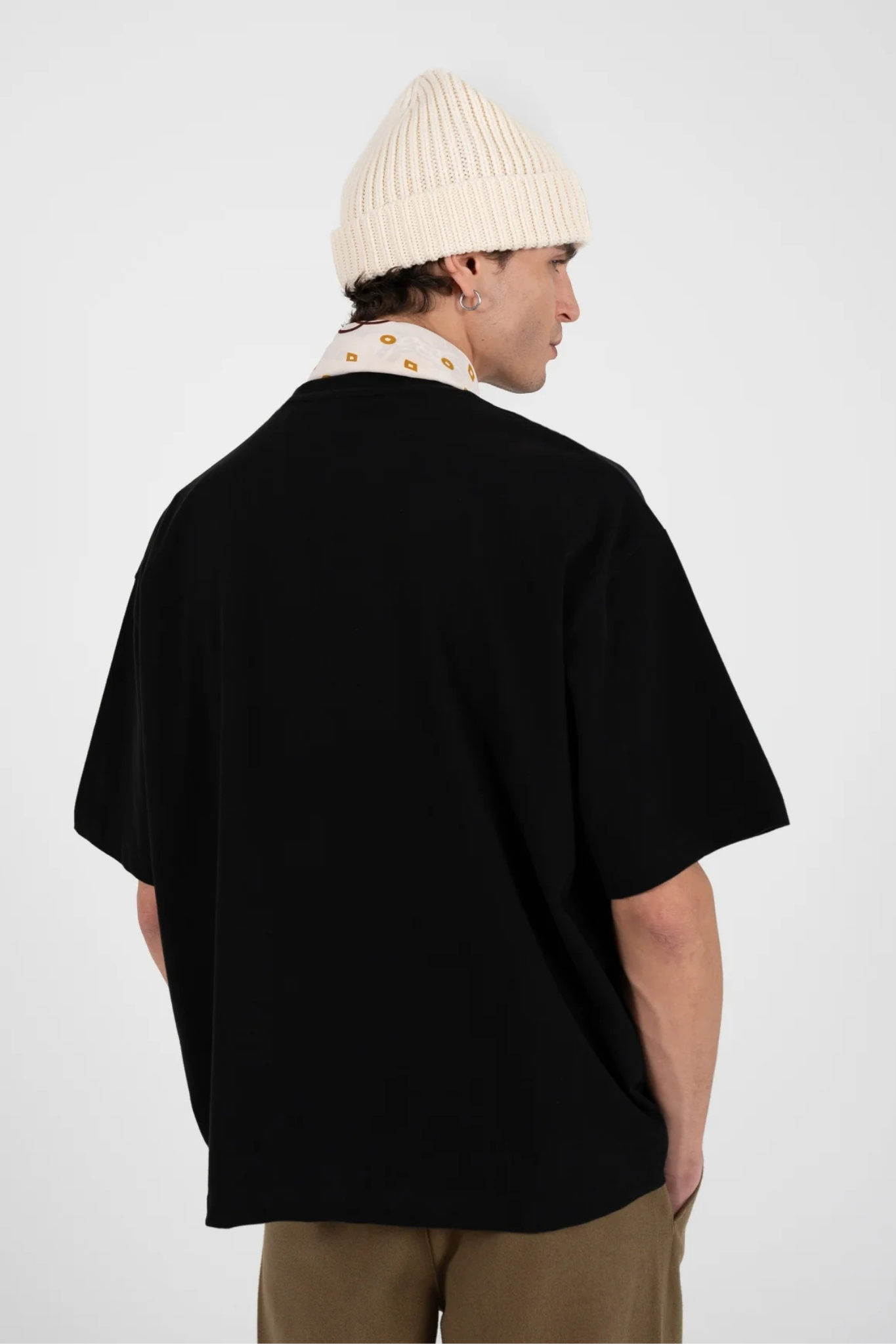 OVERSIZED T-SHIRT - BLACK