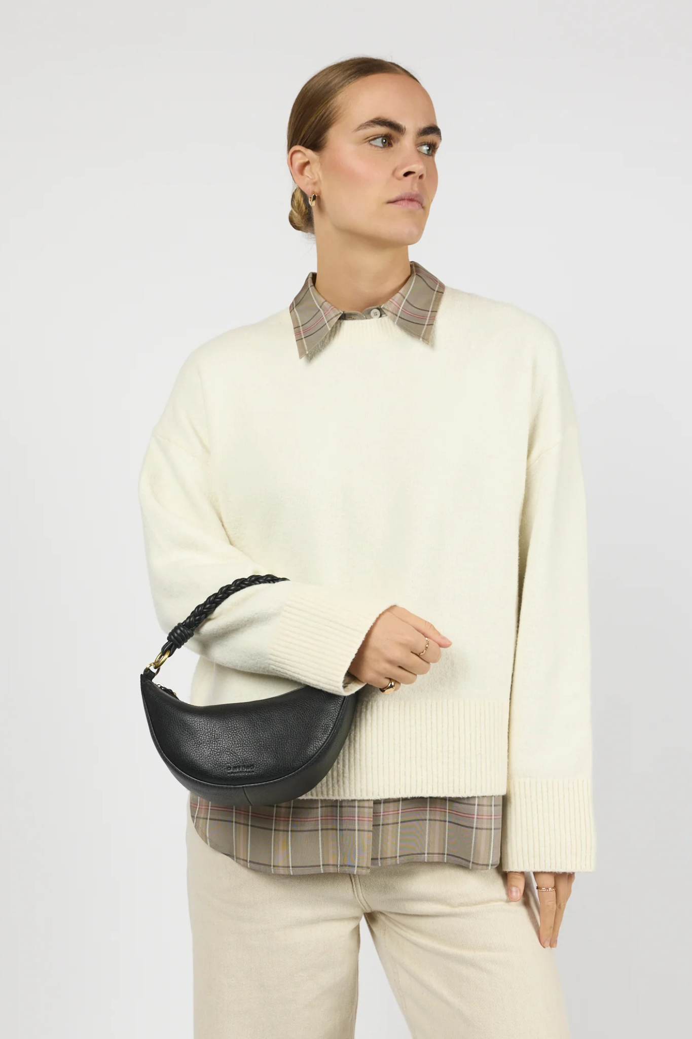 LEO MINI BLACK SOFT GRAIN LEATHER