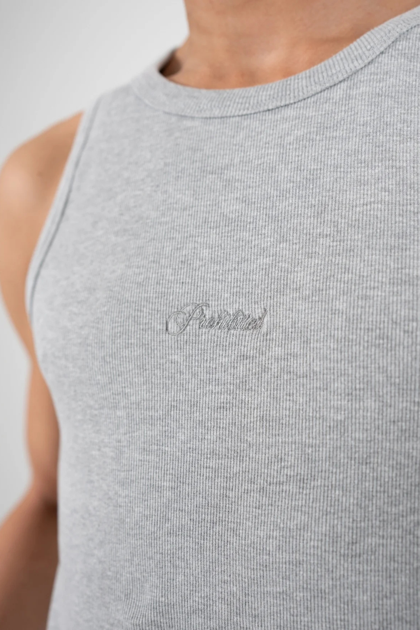 THE EMBROIDERY TANK TOP - GREY MELANGE