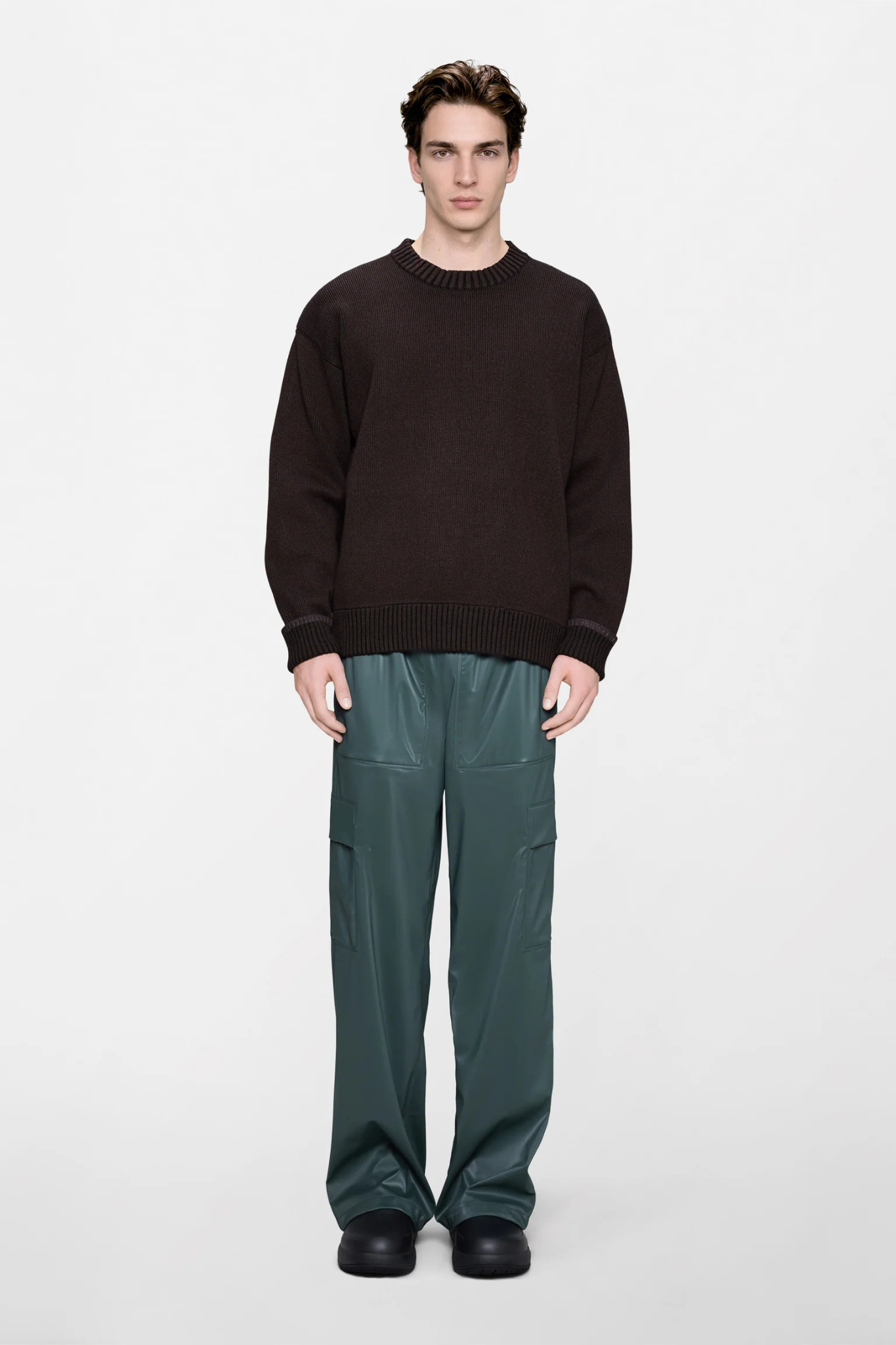 SOWA KNIT CREW NECK - BLACK