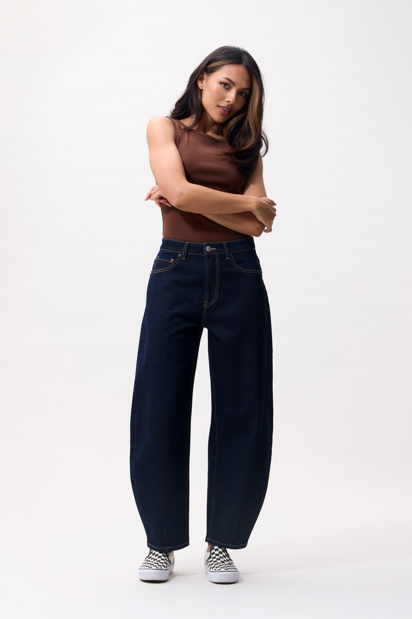 CROPPED BARREL FIT JEANS - DARK BLUE