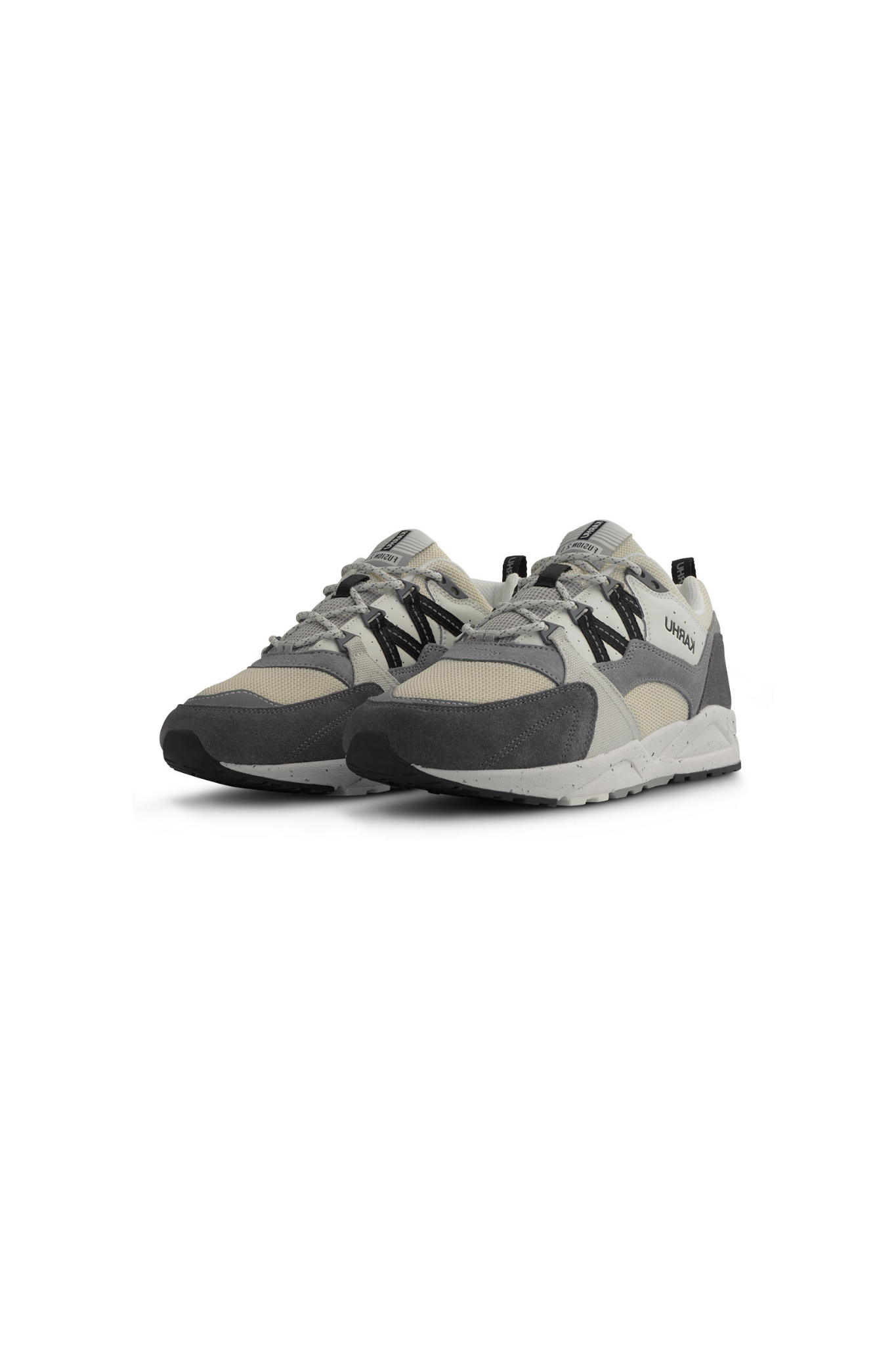 Karhu fusion 2.0 women sneakers in limestone, grey and black. Front view