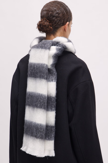 HELLIA SCARF - BLACK & WHITE STRIPED