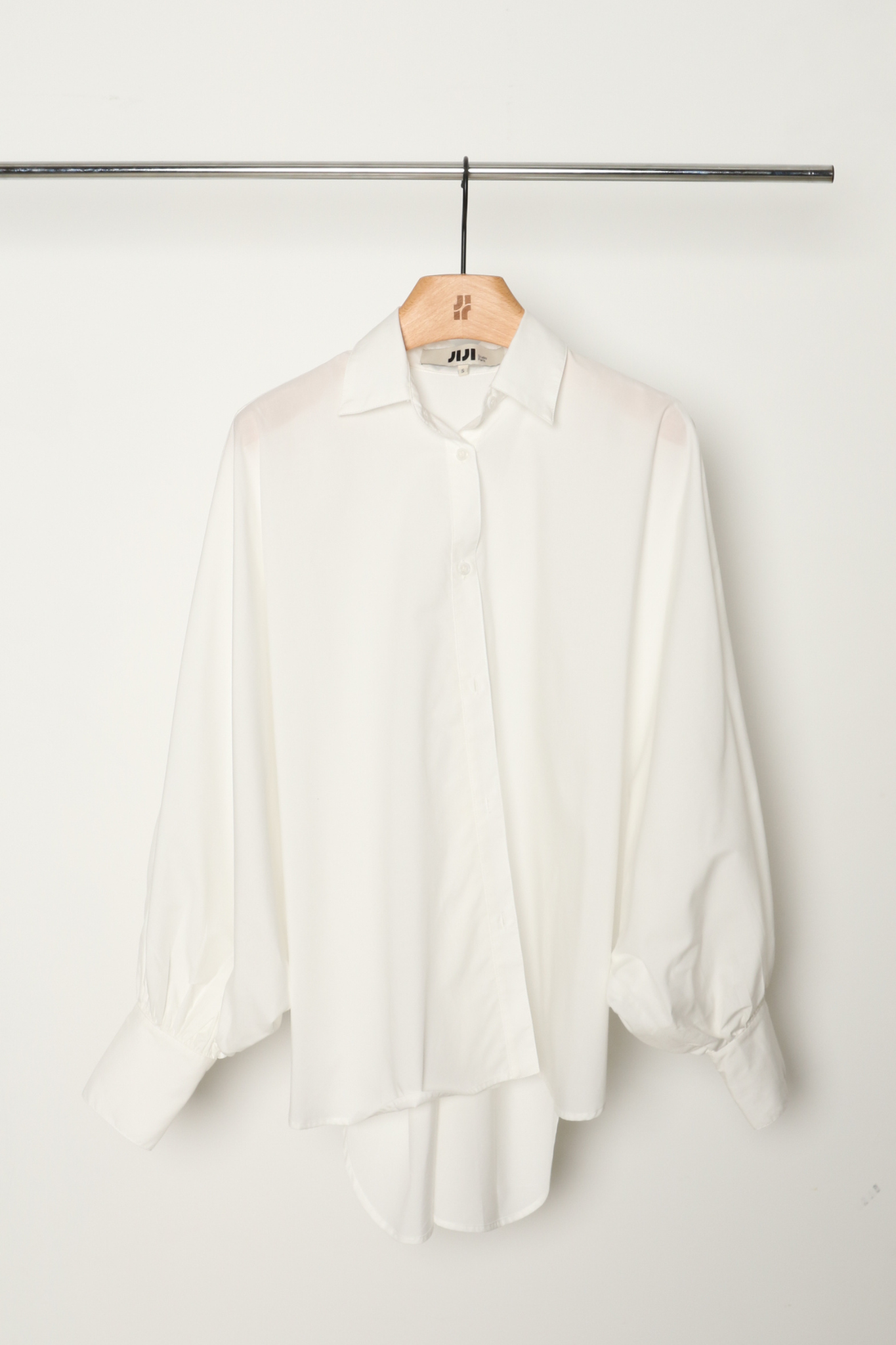 AMELYA SHIRT - WHITE