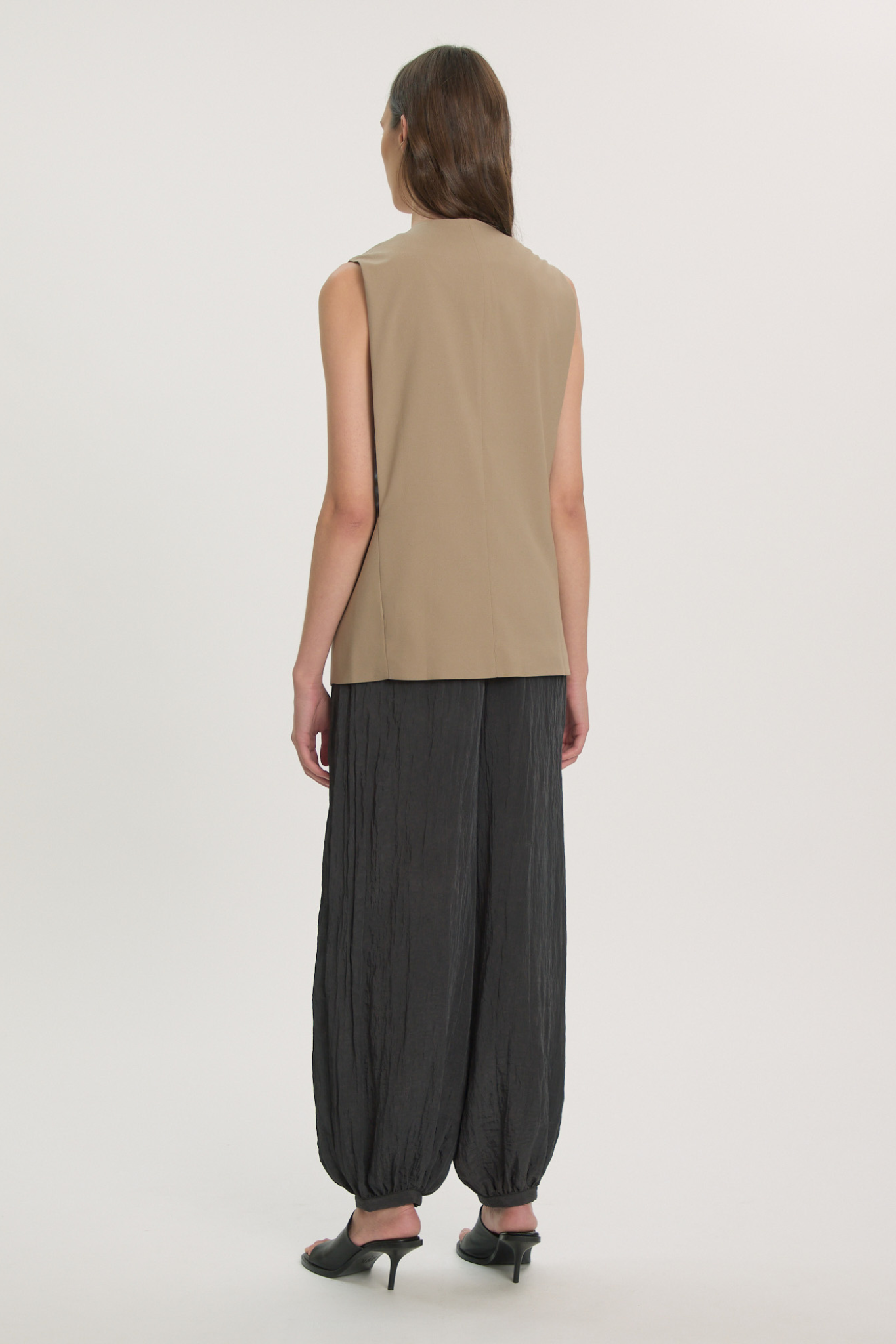 WILLOW VEST - FALLEN ROCK