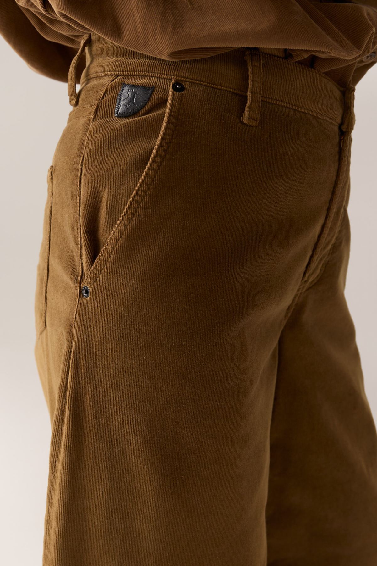 NEW MARLENE PANTS - CARAMEL CAFE