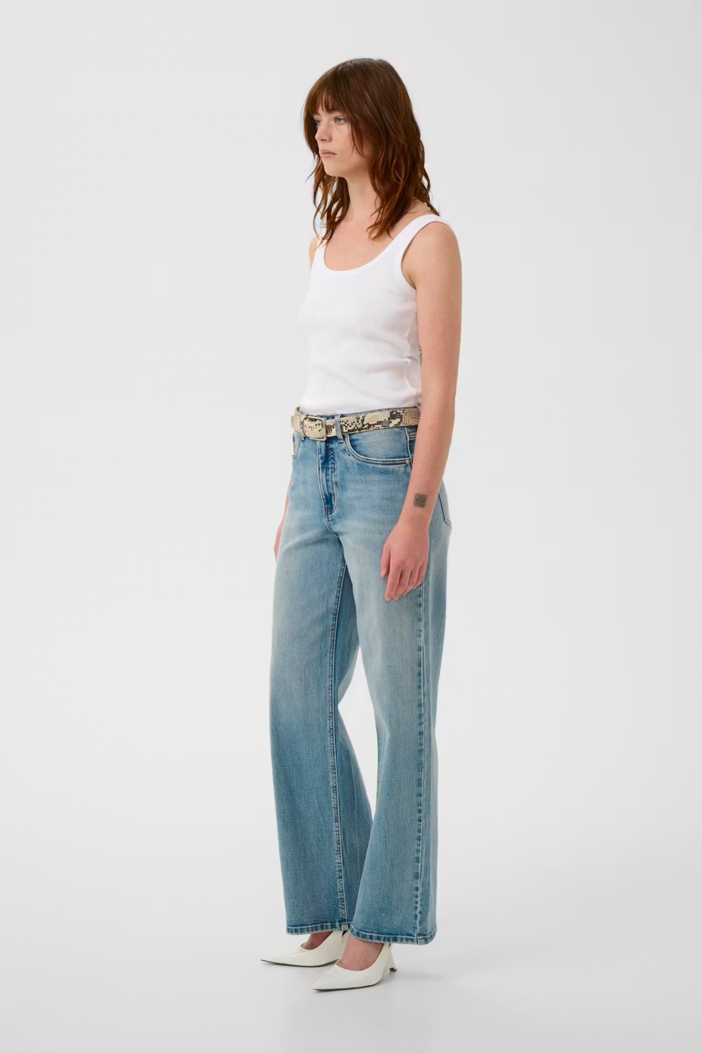 DREW LOGO 2.0 TOP - BRIGHT WHITE