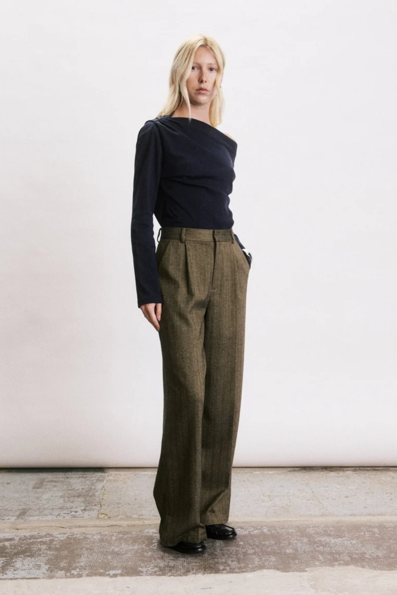 BLAKE TOP - NAVY BLUE