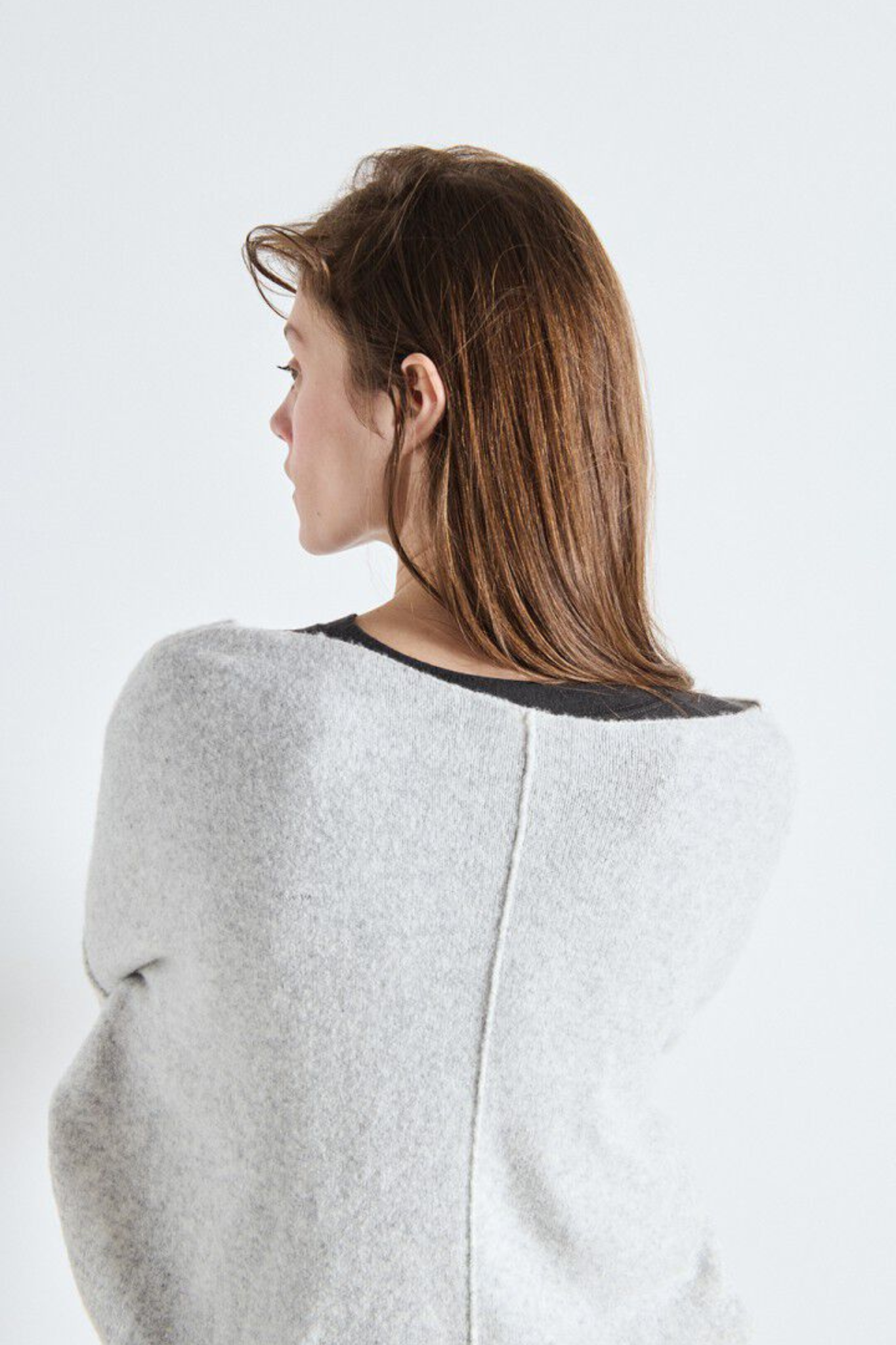DAMSVILLE SWEATER - HEATHER GREY