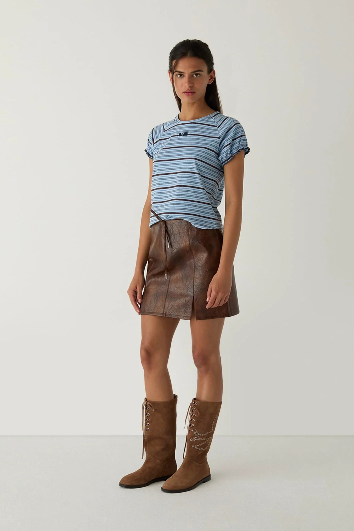 ZAIRA EMBROIDERED LOGO T-SHIRT - BLUE