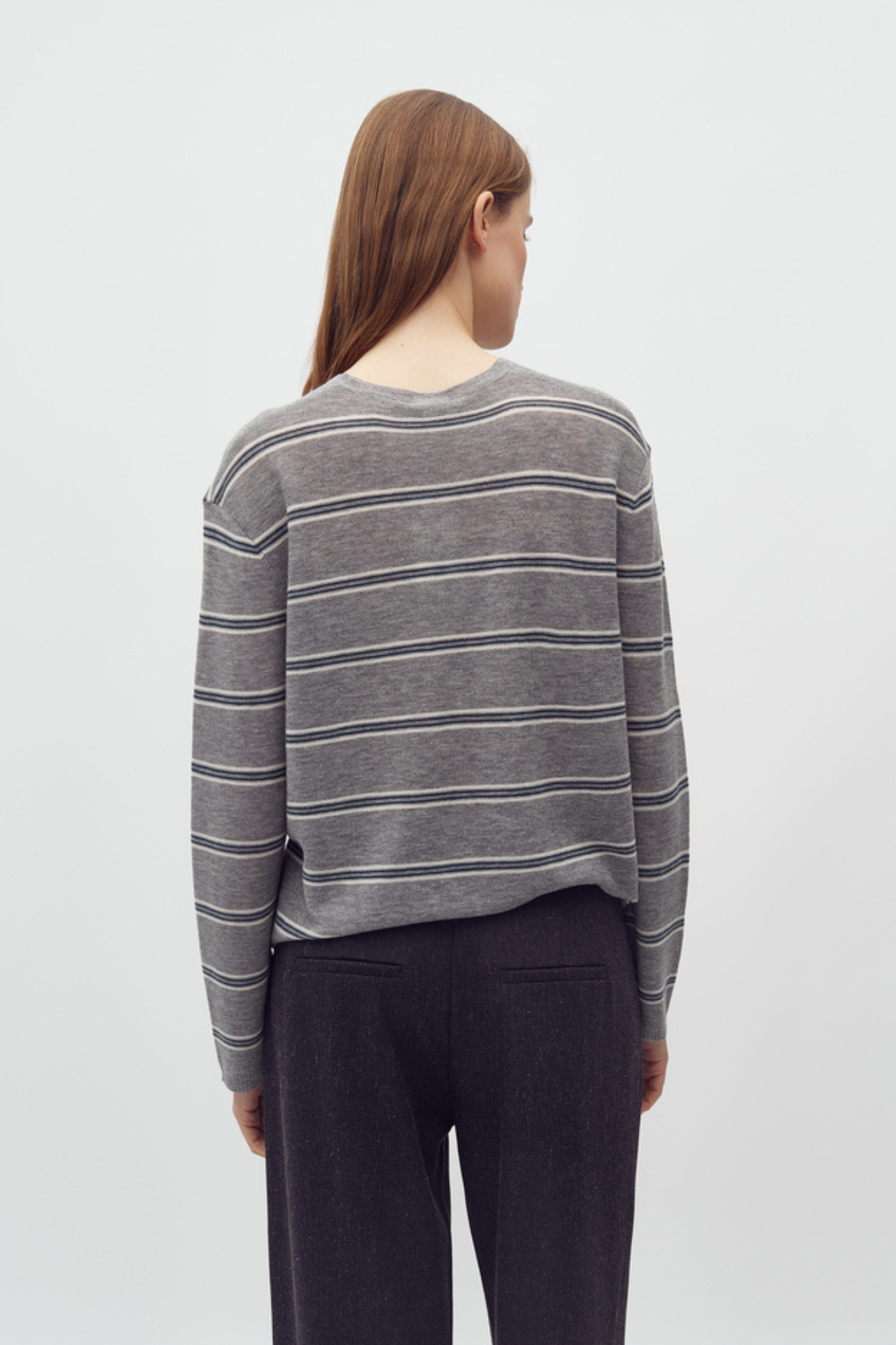 GILIR KNIT - GREY IZIA STRIPE