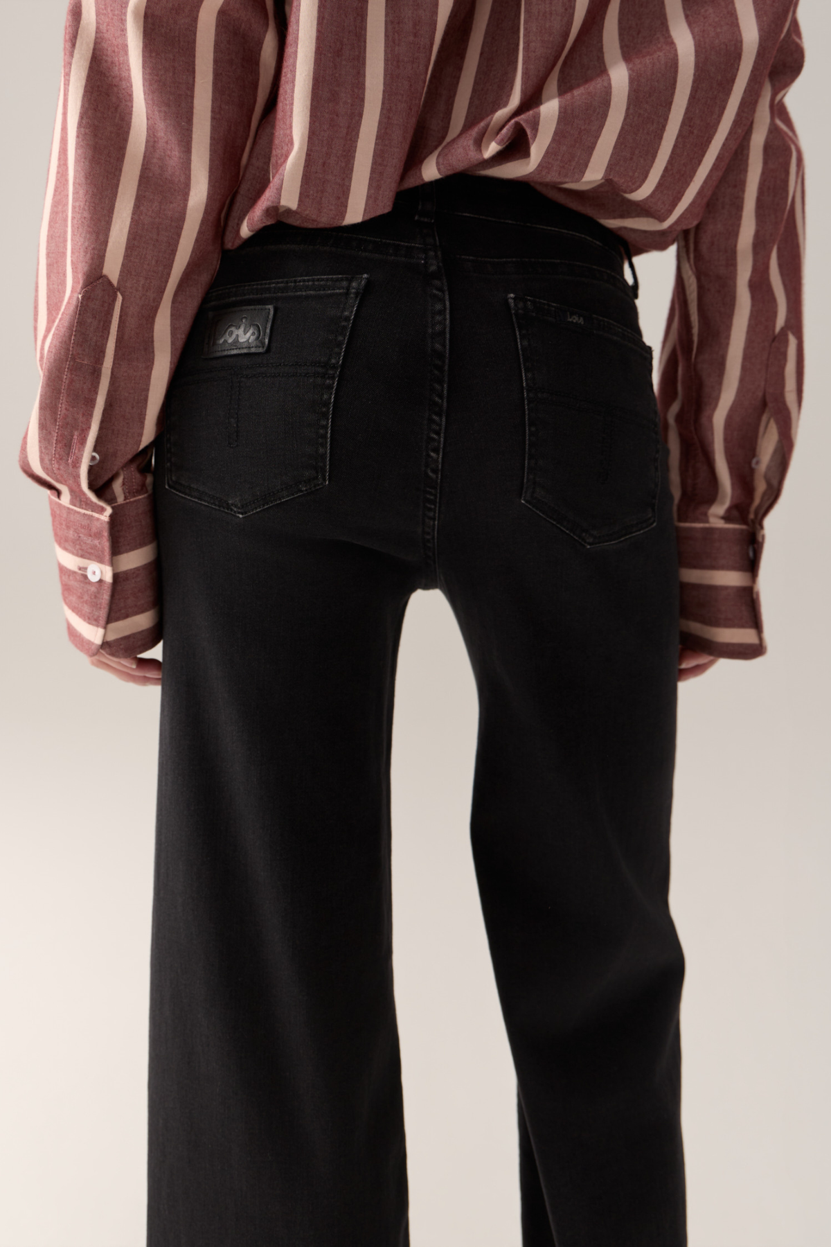 PALAZZO JEANS - ZWART AGED EDGE