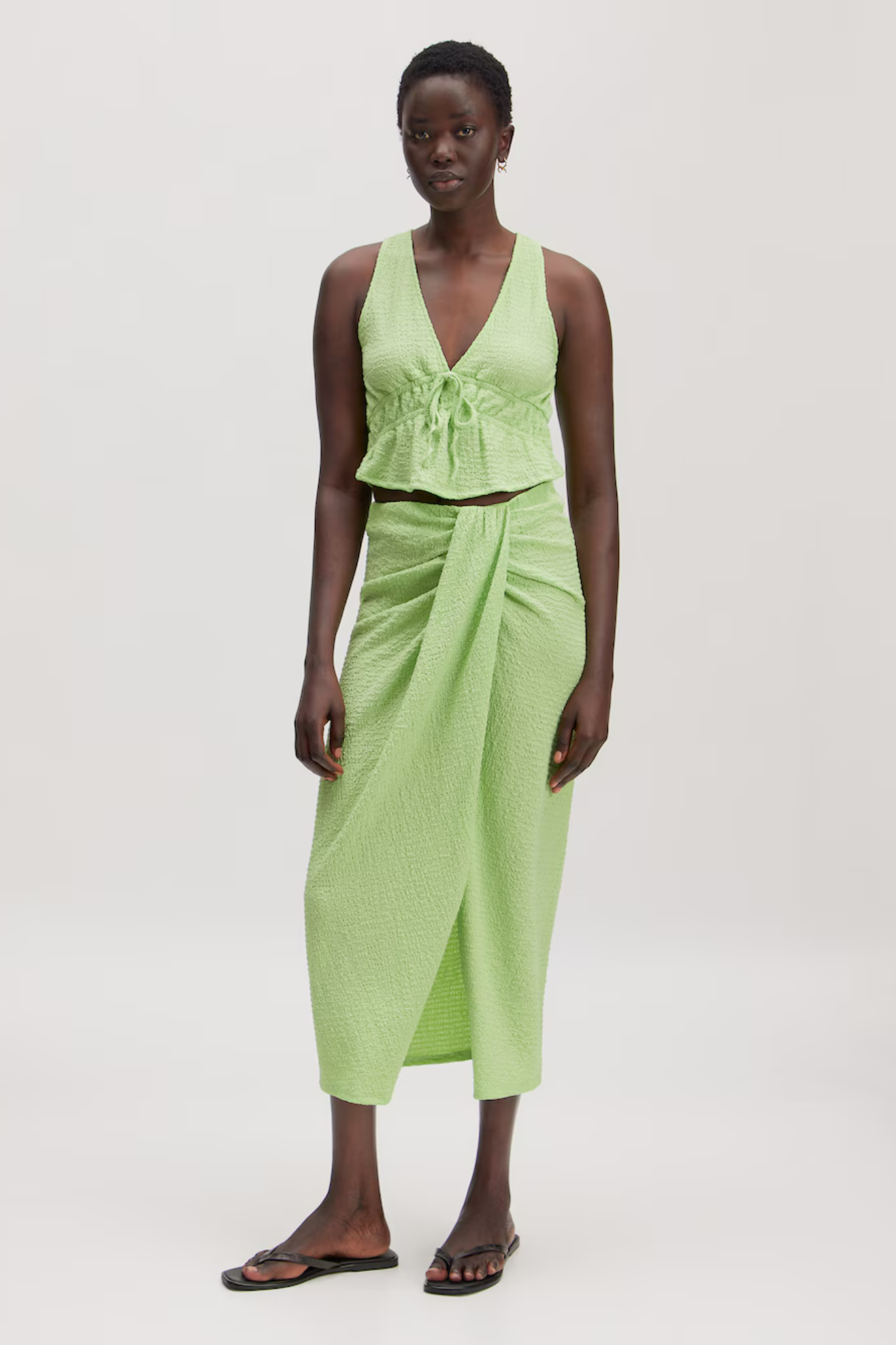 YOLA SKIRT - FOAM GREEN