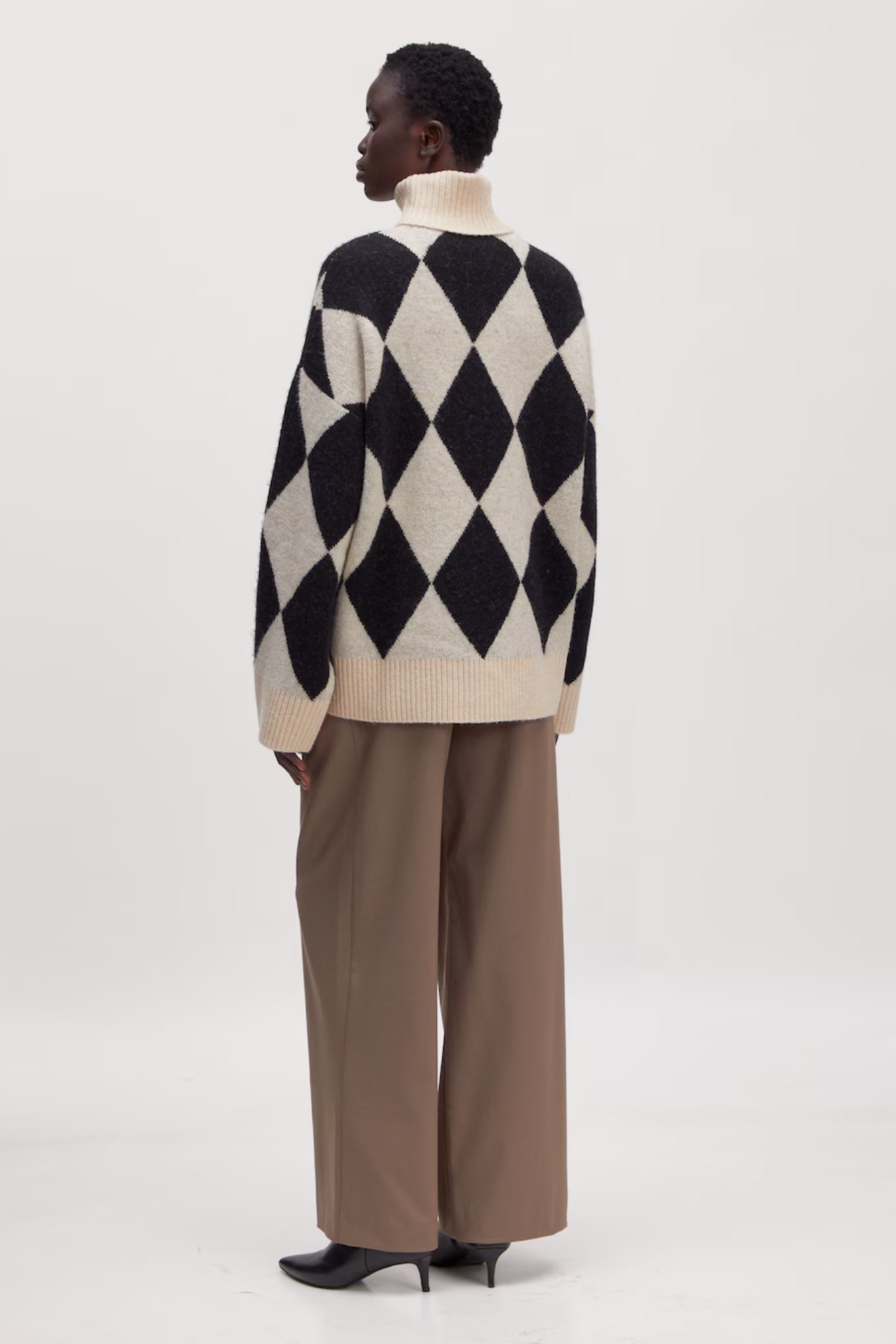 LAHELA WOOL JUMPER - JACQUARD BLACK/RAINY DAY