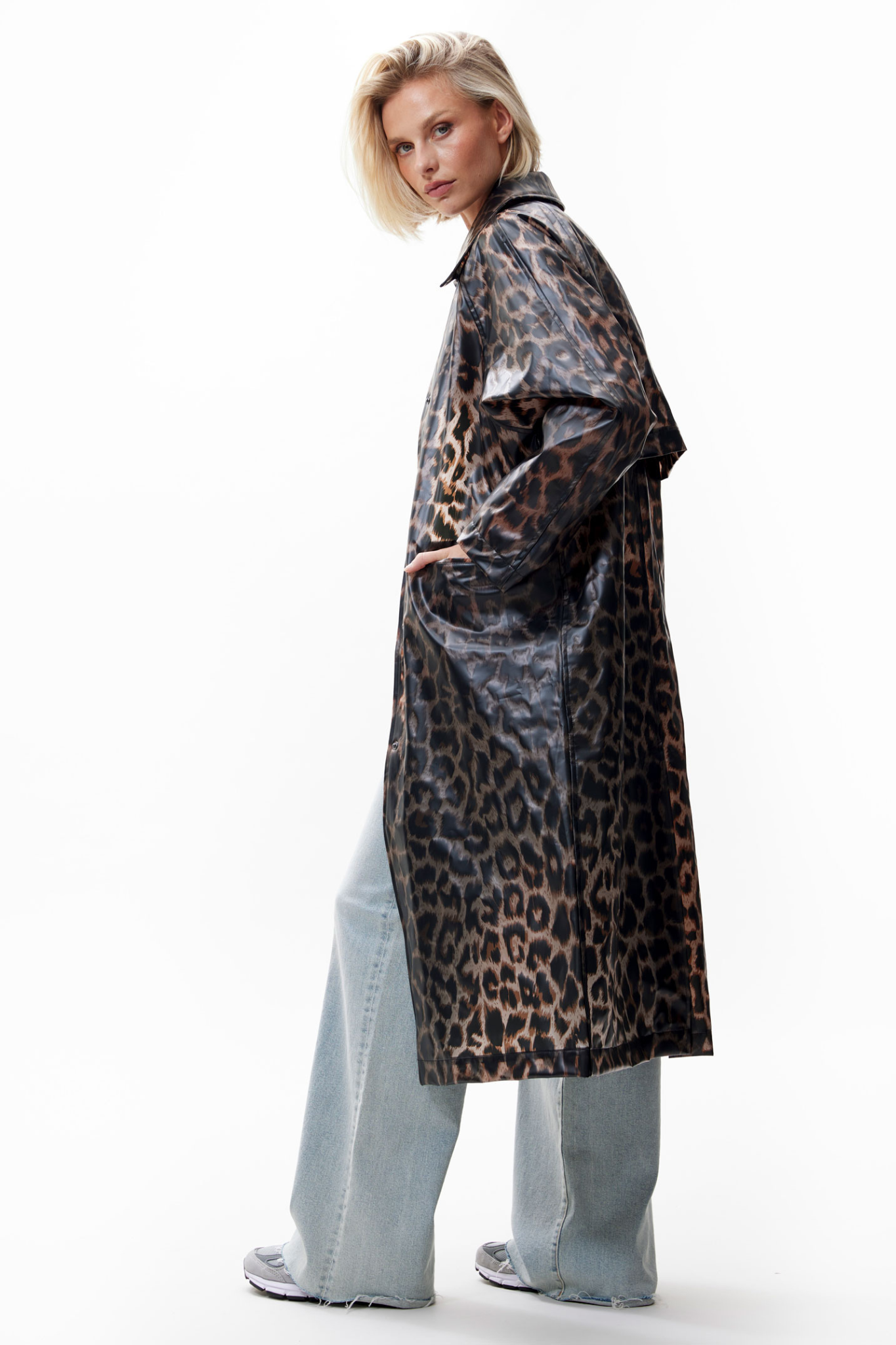 LEOPARD RAIN COAT - GREY MORN