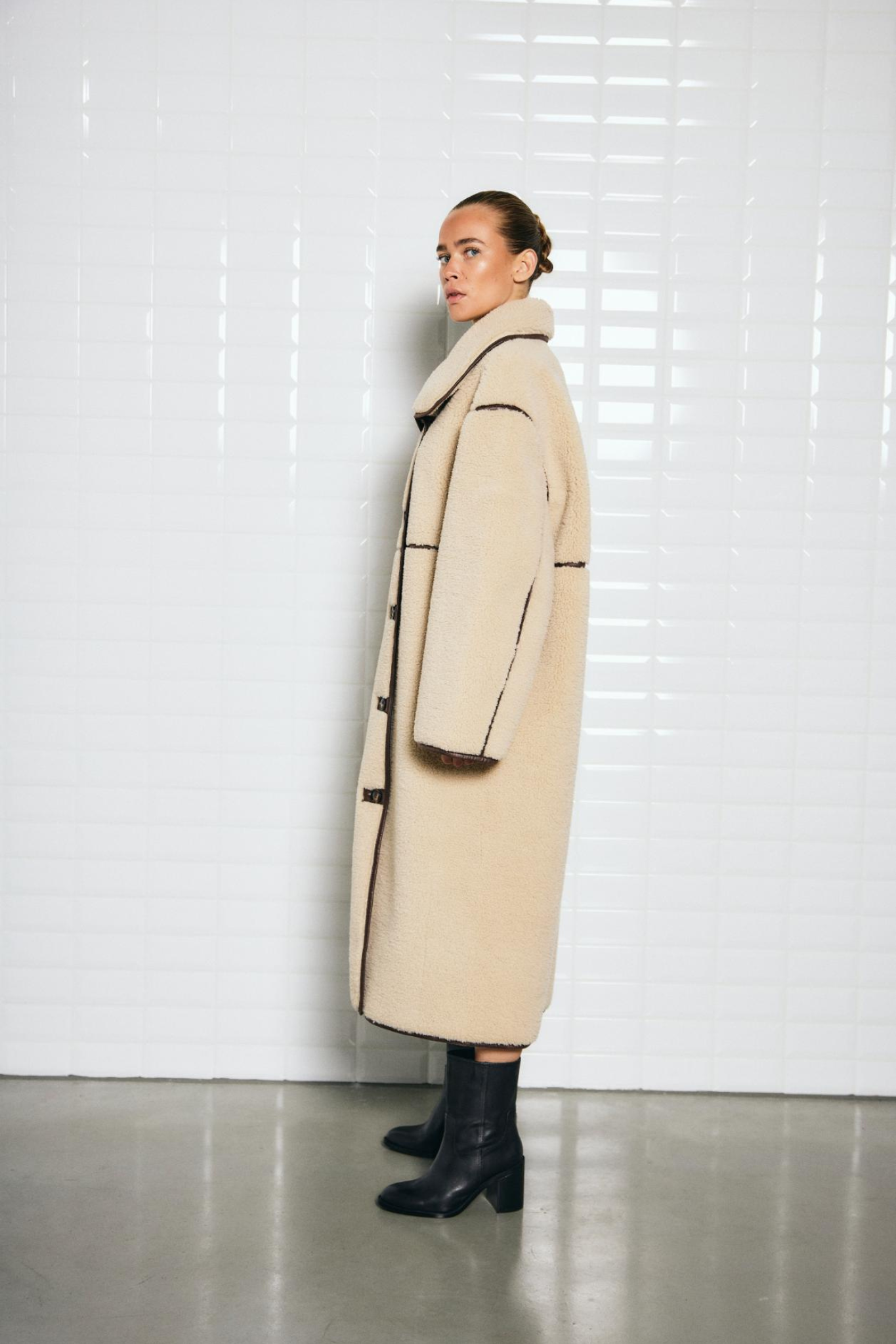 DAJANA PILE COAT - BIRCH