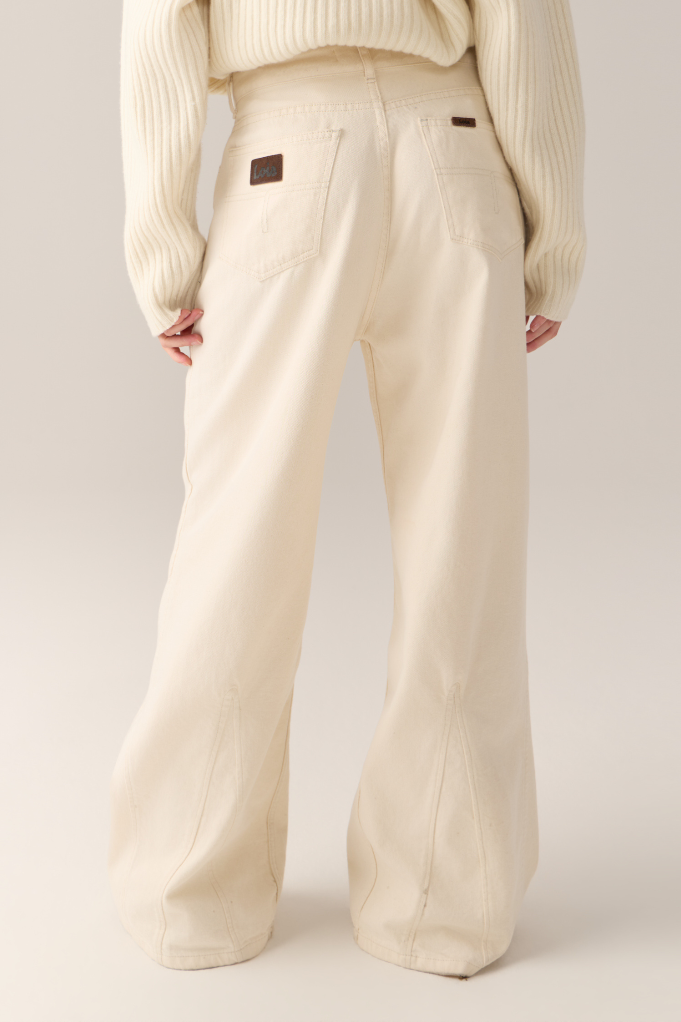 SKATER FLARE JEANS - ECRU WOOL RINSE