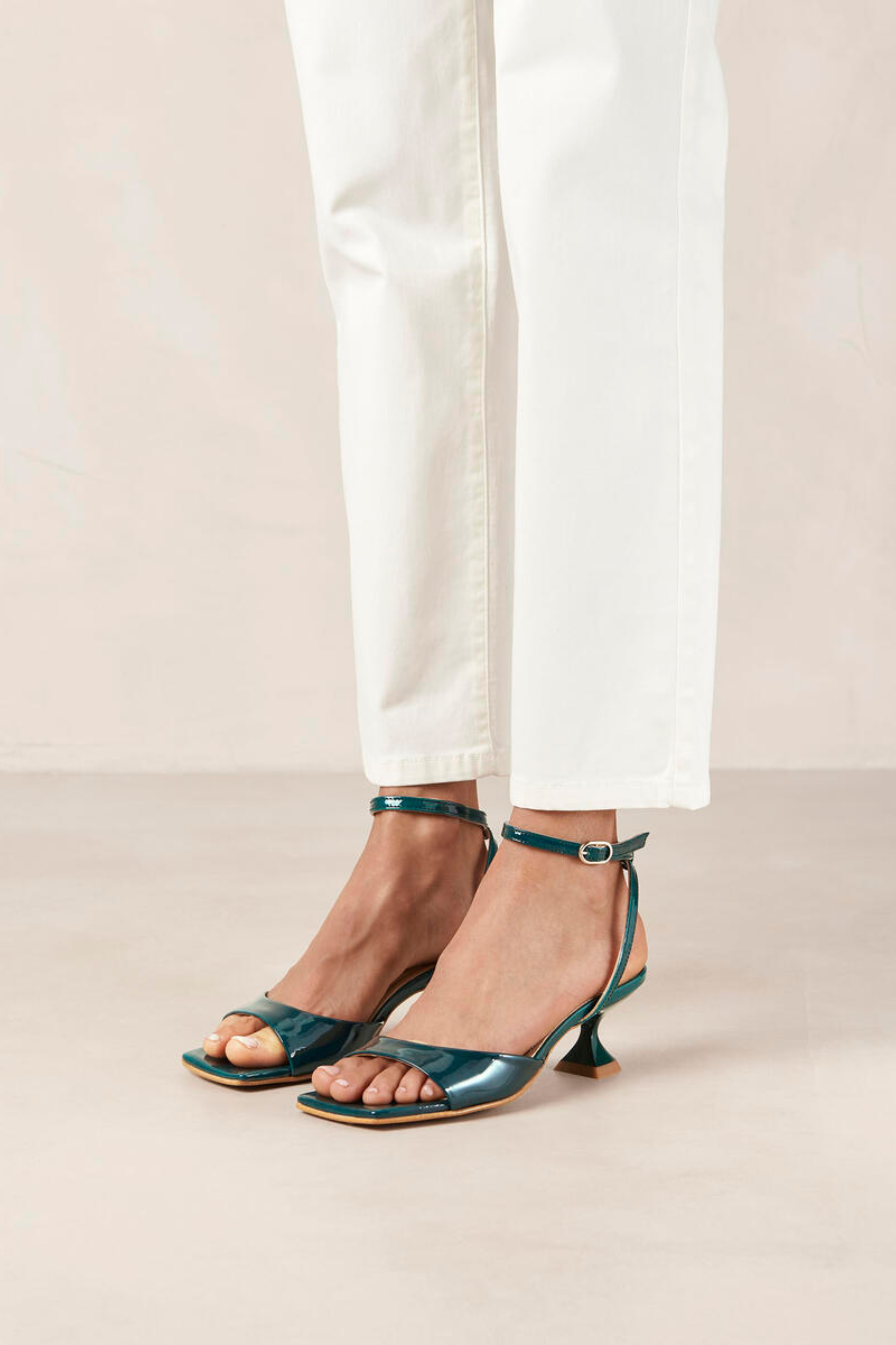 SKYE ONIX LEATHER SANDALS - JADE GREEN