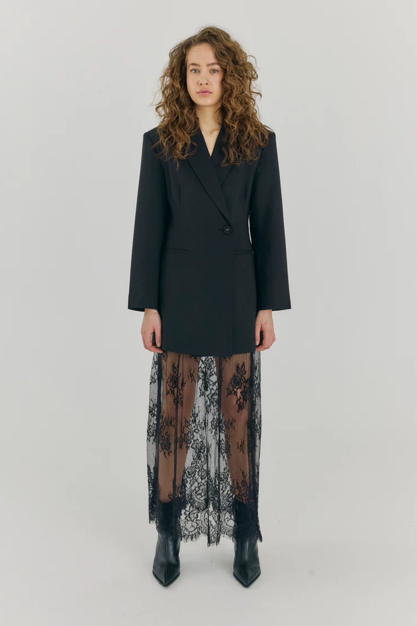 MINDA SKIRT - BLACK