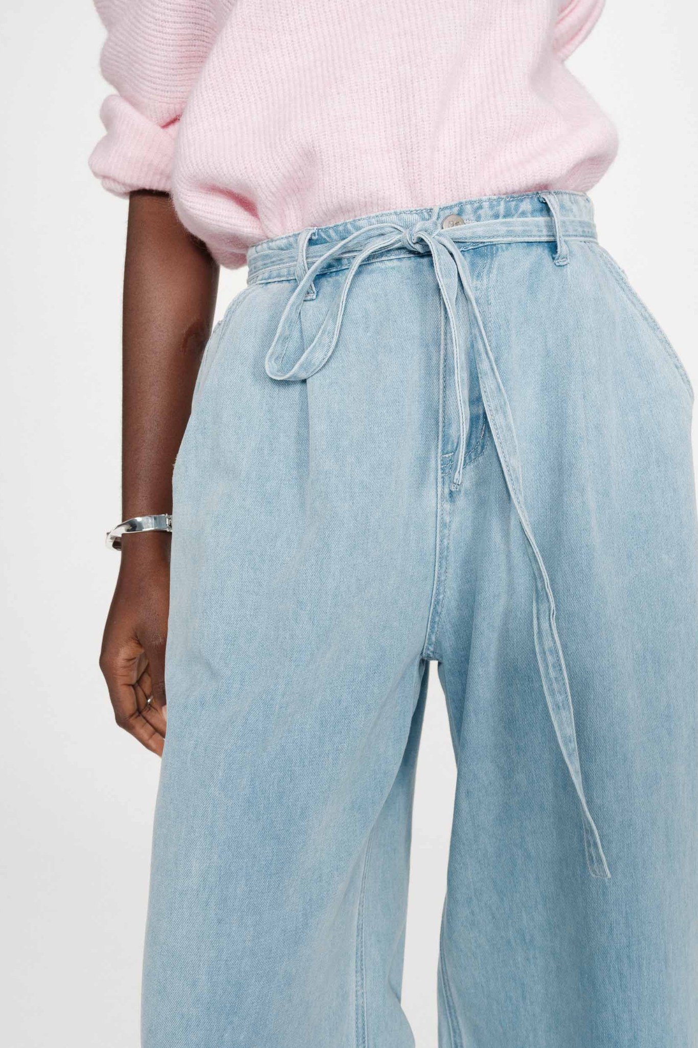POMPON JEANS - SKY BLUE