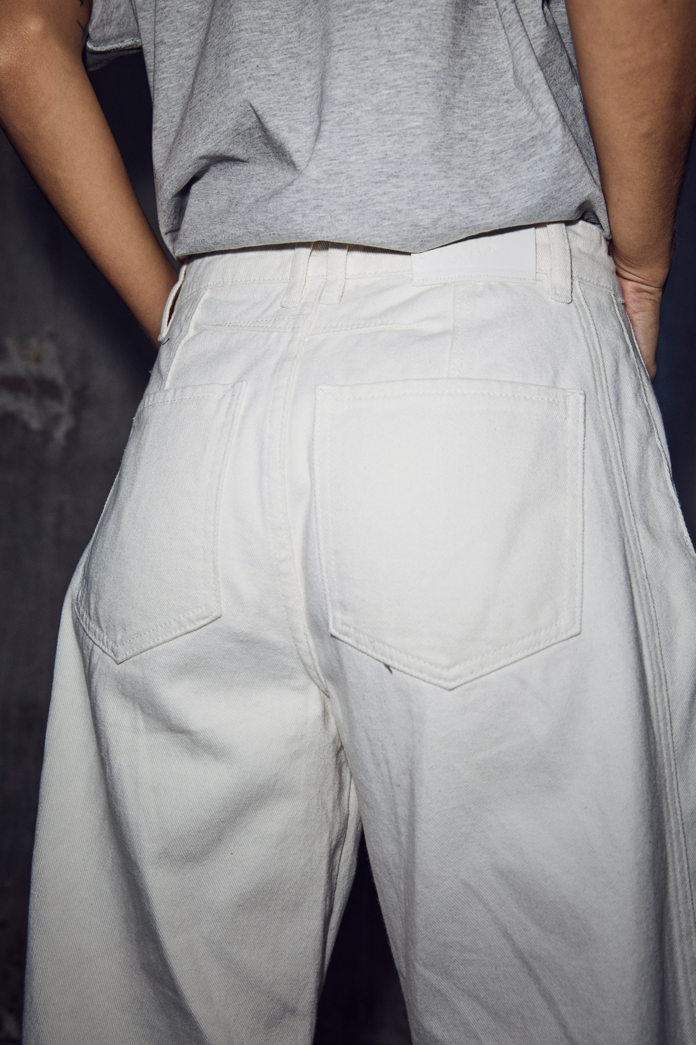 DREW BARREL PANEL JEANS - WHITE