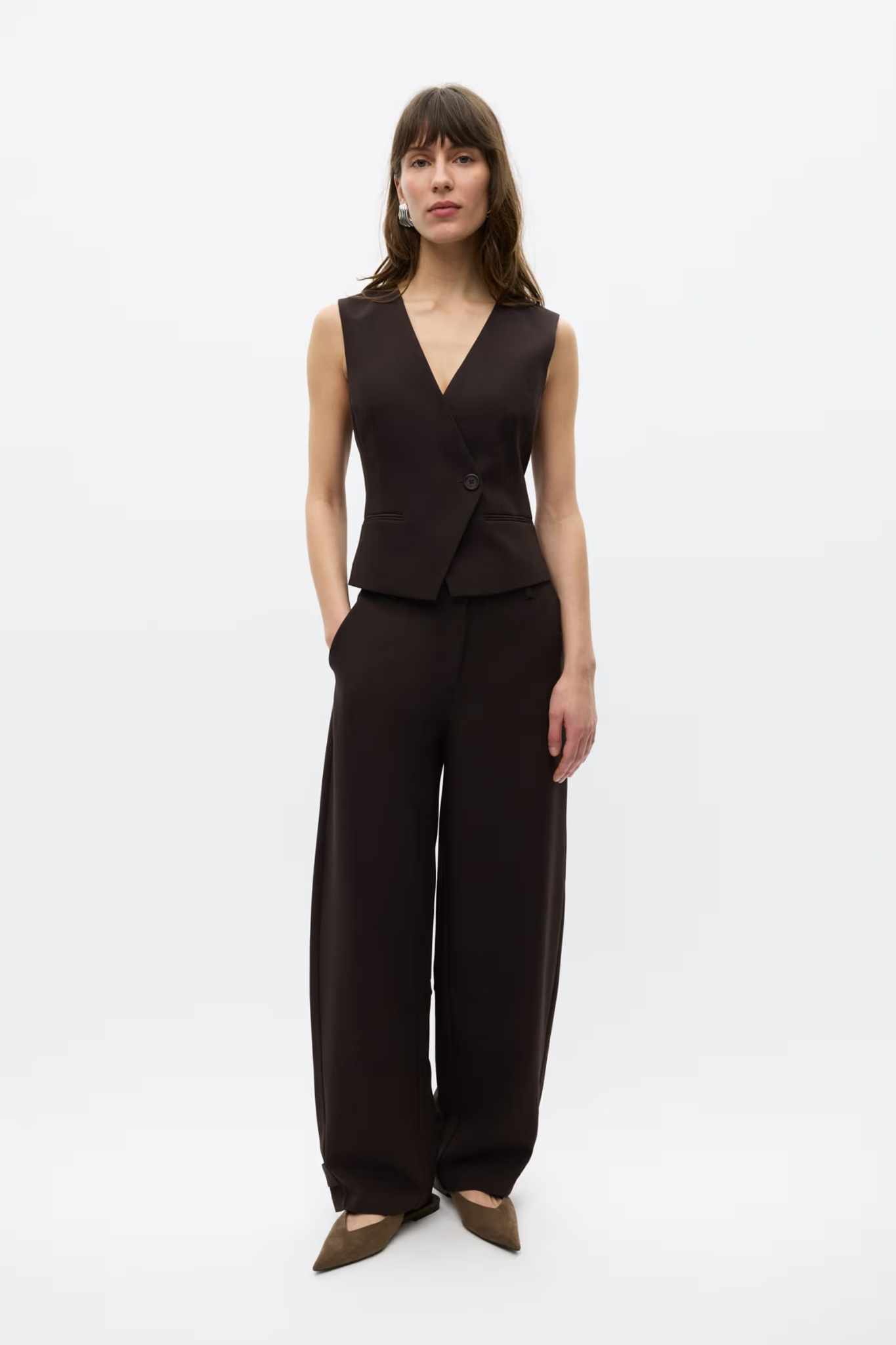 RAYE SHORT VEST - CHOCOLATE TORTE