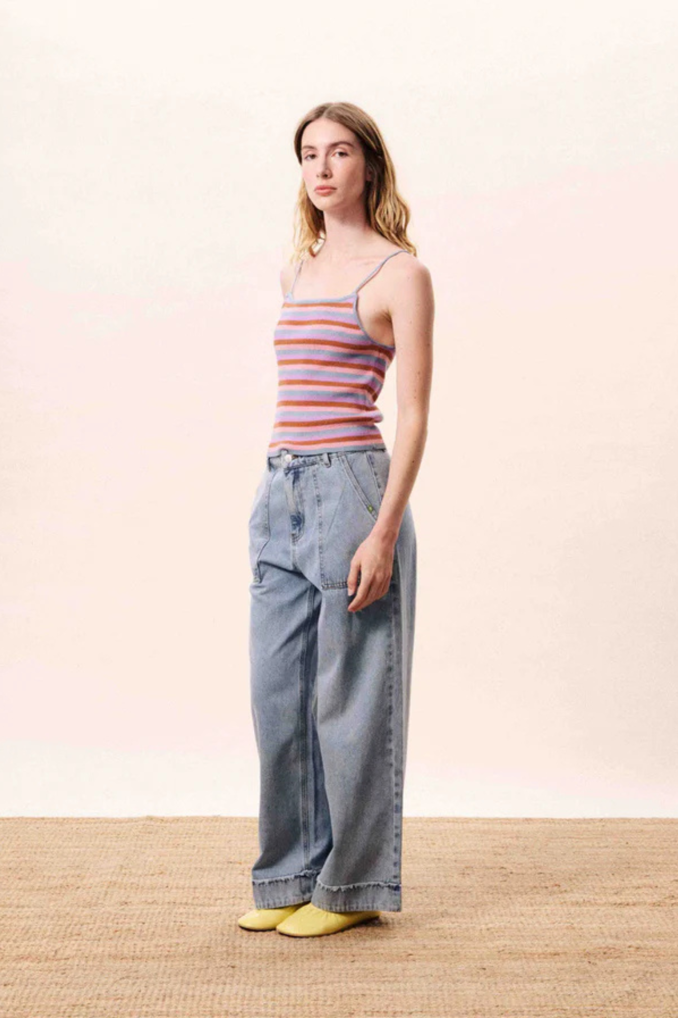 CORALLIA TOP - LIGHT BLUE