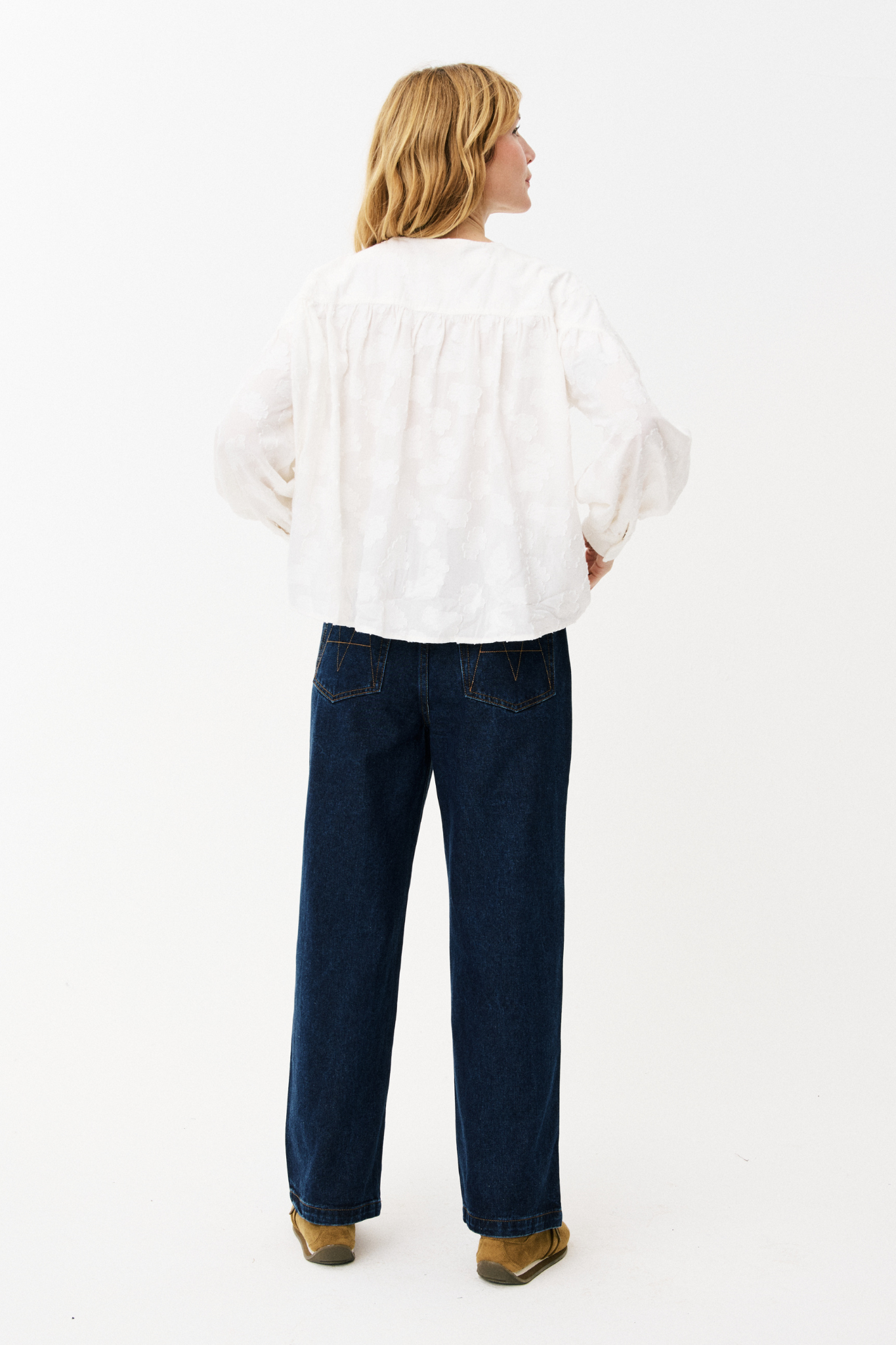 ANIELLA SHIRT - WHITE
